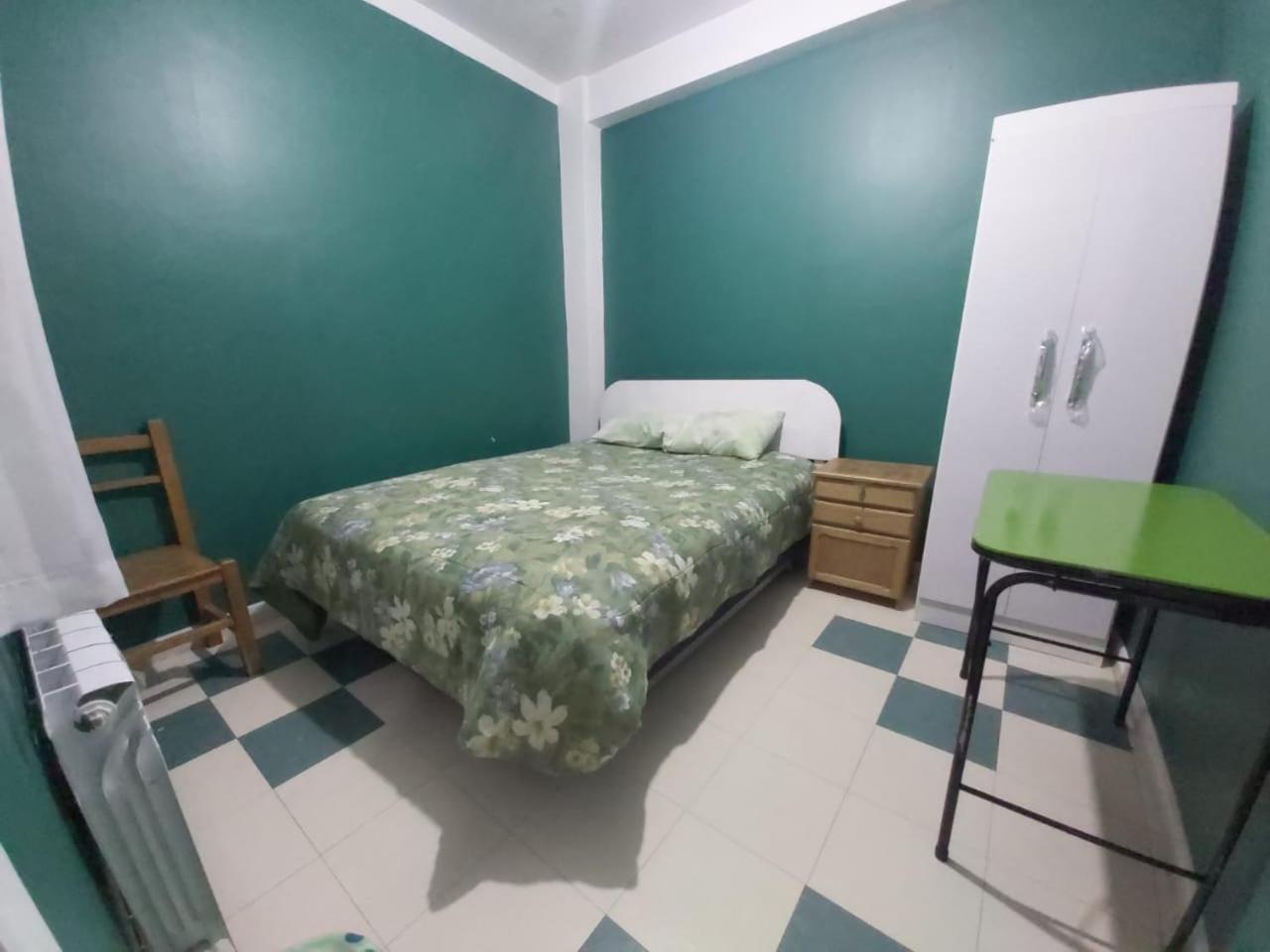 Deluxe Room (2 Adults + 1 Child) photo 2