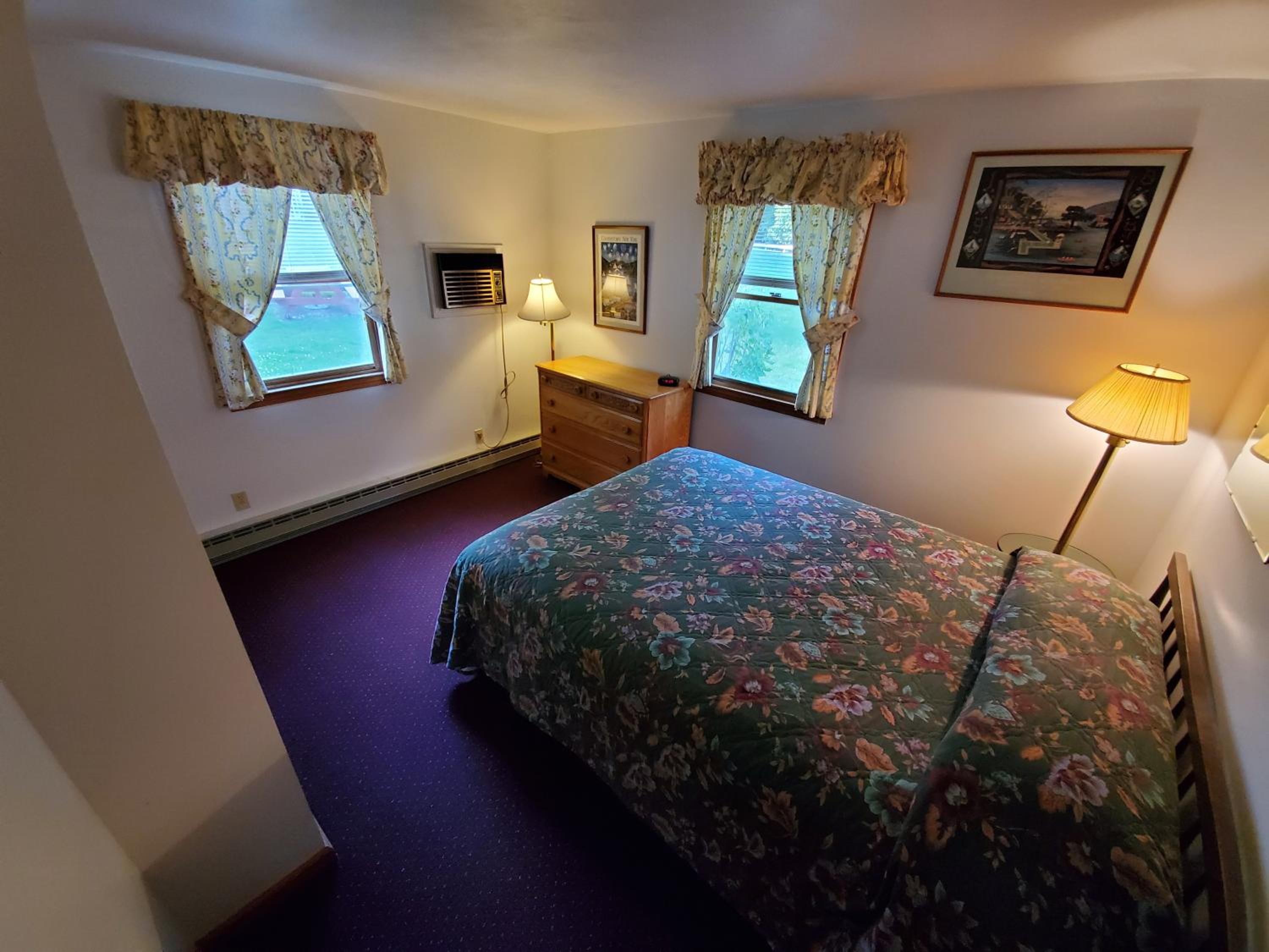 Suite with Lake View