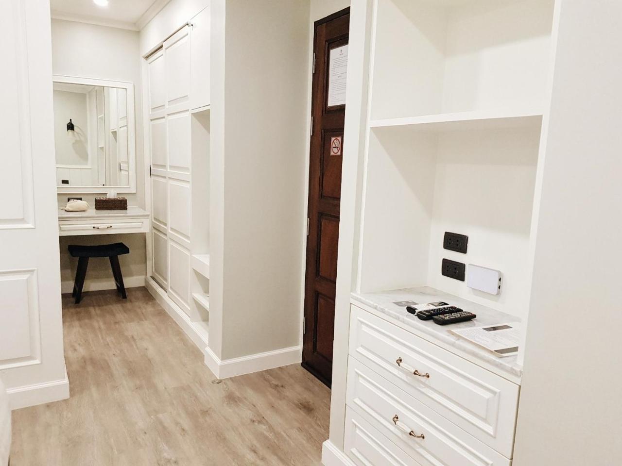 Double Room with Bathub - Photo 4