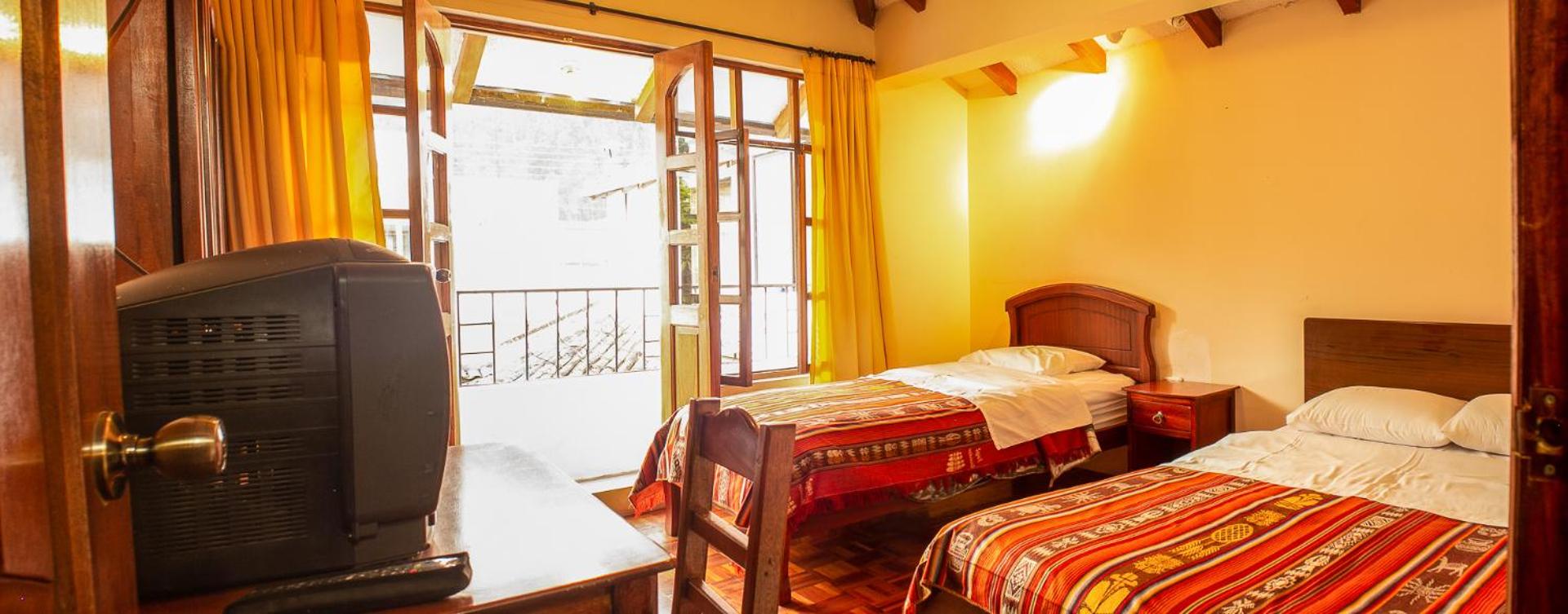 Double or Twin Room with Balcony photo 2