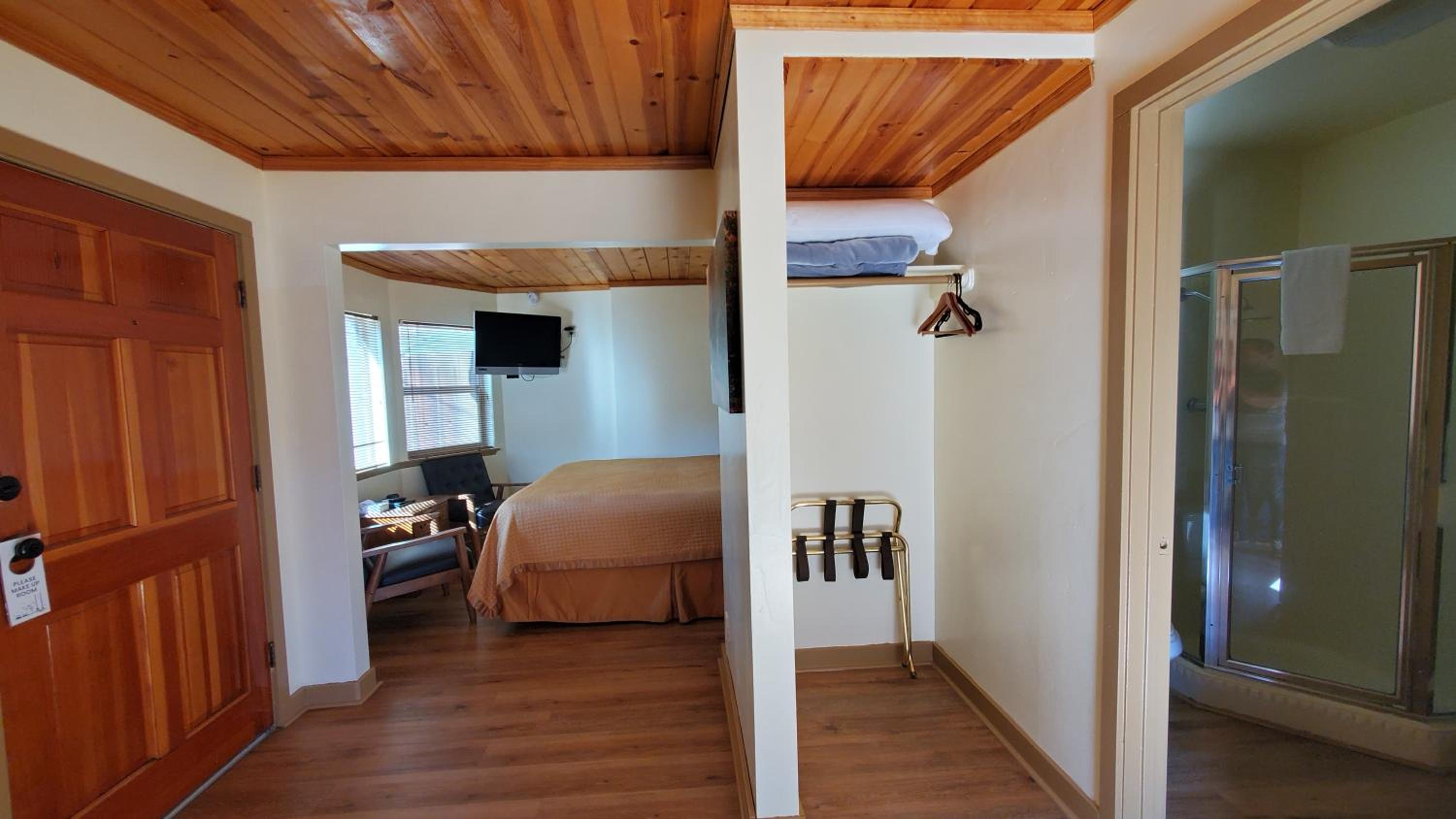 King Suite with Kitchen