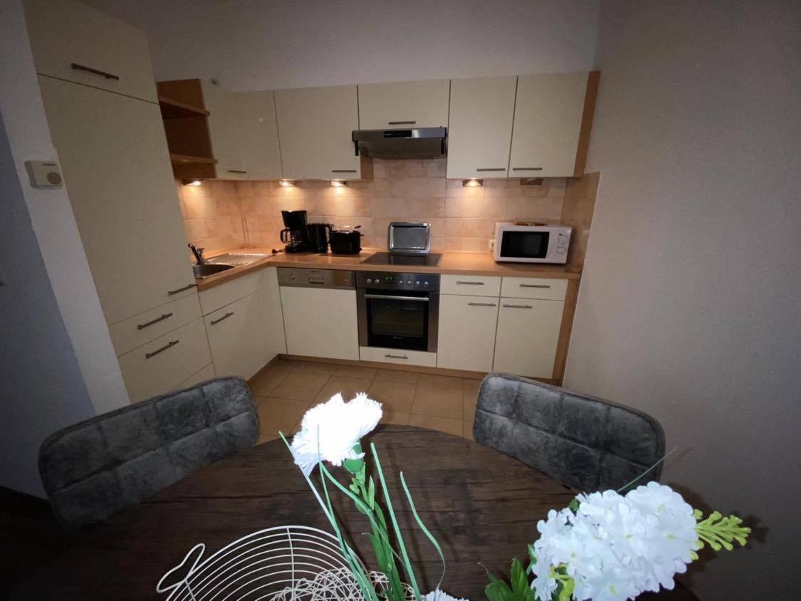 One-Bedroom Apartment - Photo 31