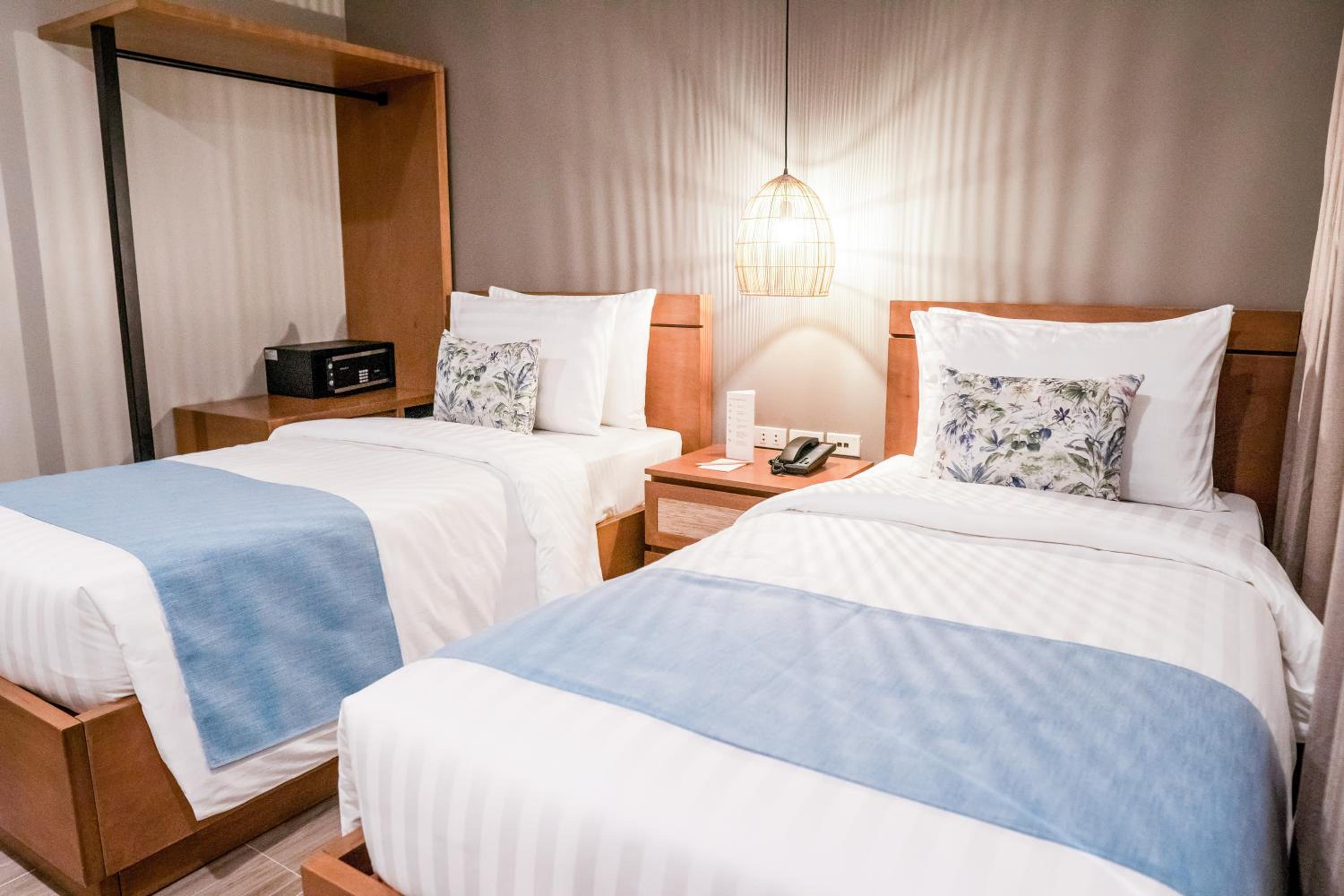 Superior Twin Room - Photo 1