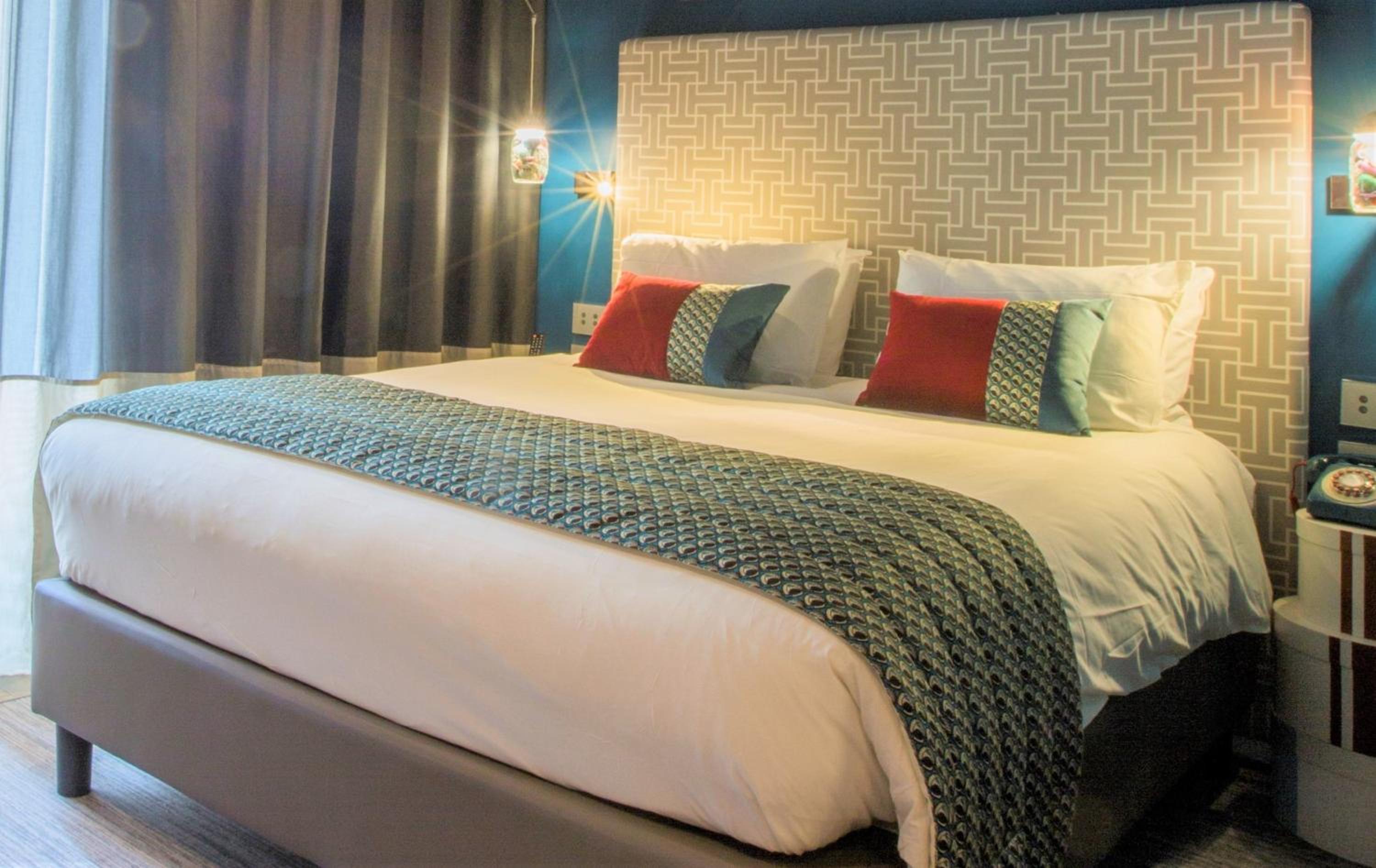 Standard Queen Room - Accessible