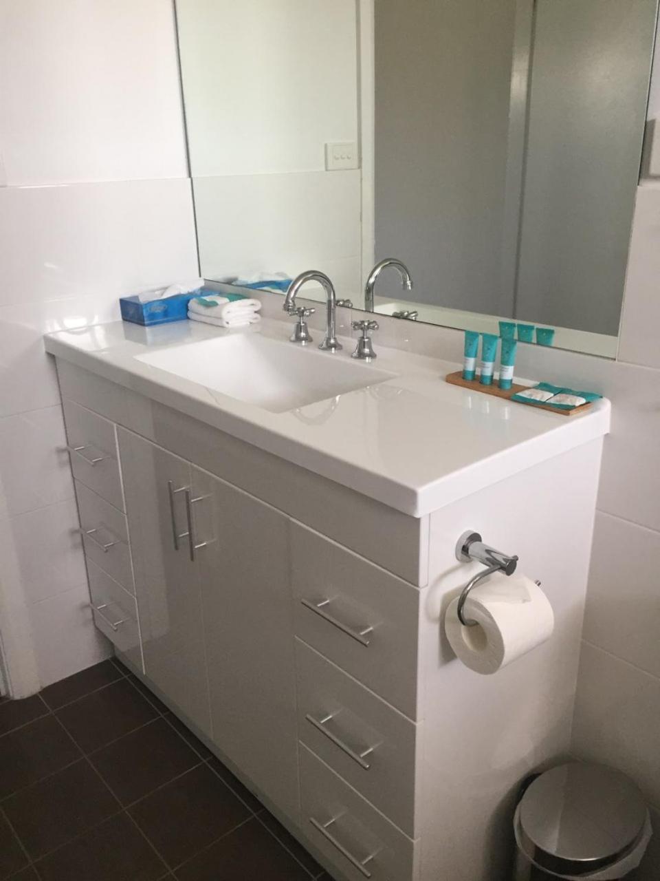 Two-Bedroom Apartment - Not pet friendly - Photo 7