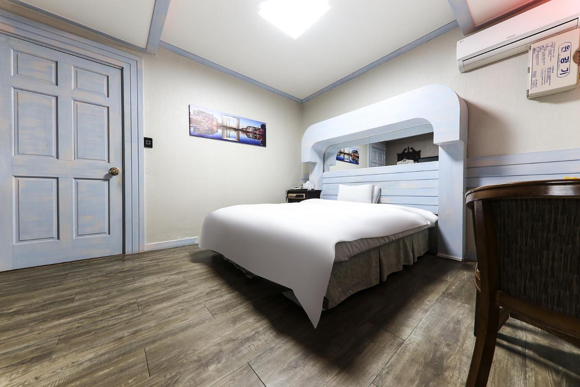 Standard Double Room photo 1