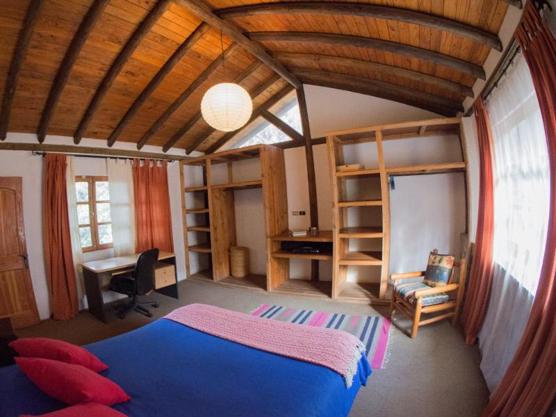 Three-Bedroom House photo 1
