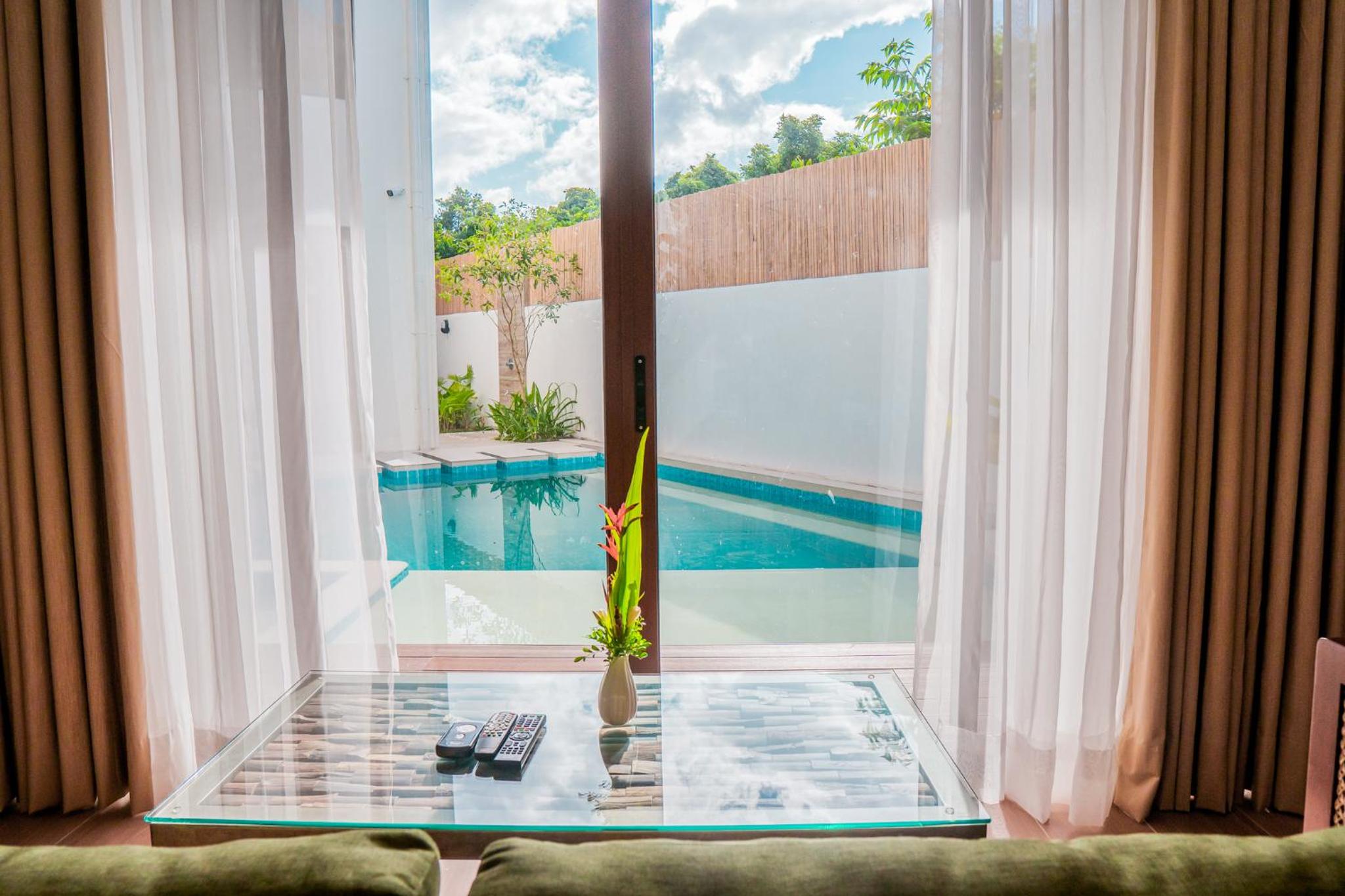 Villa photo 2