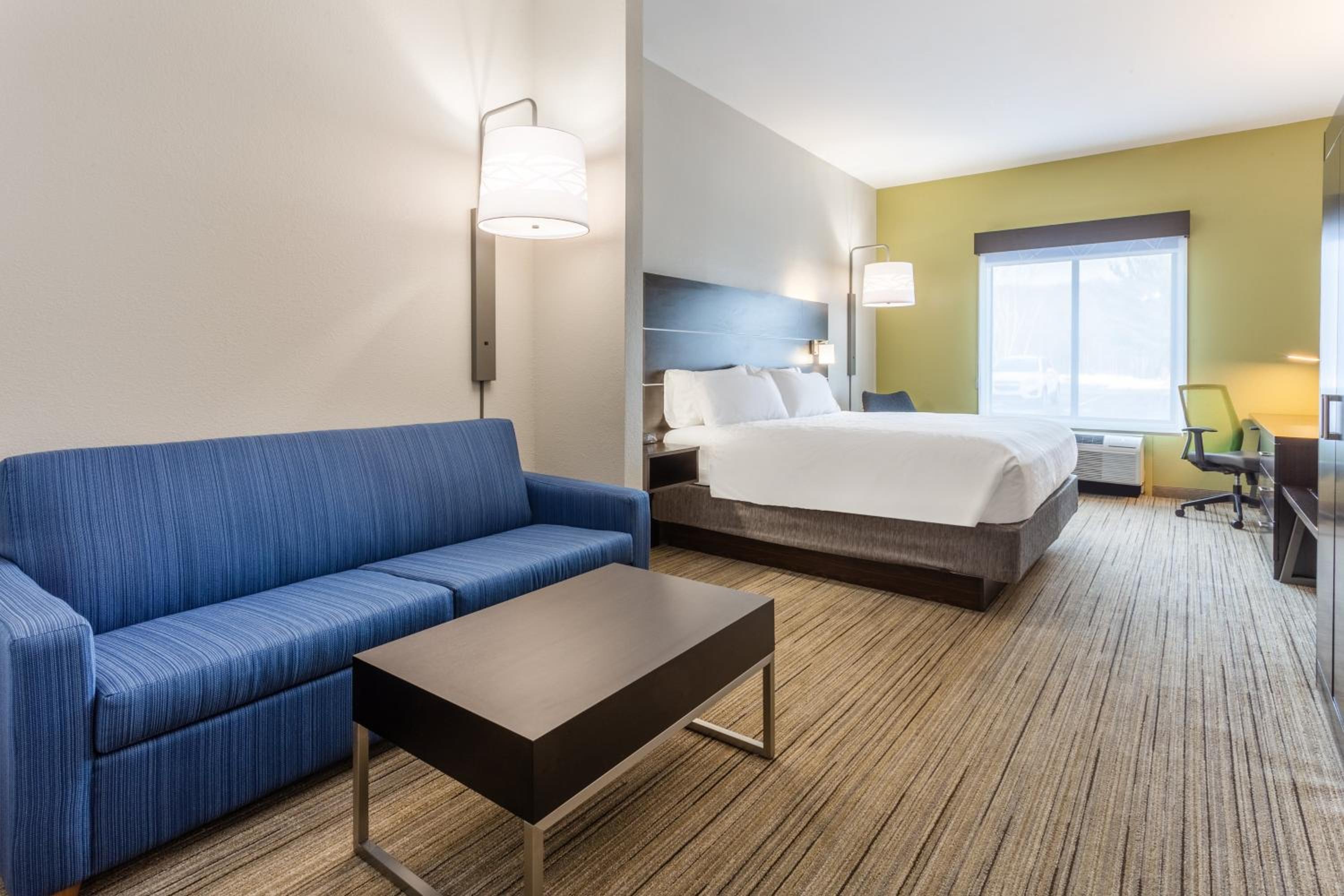 King Suite with Sofa Bed