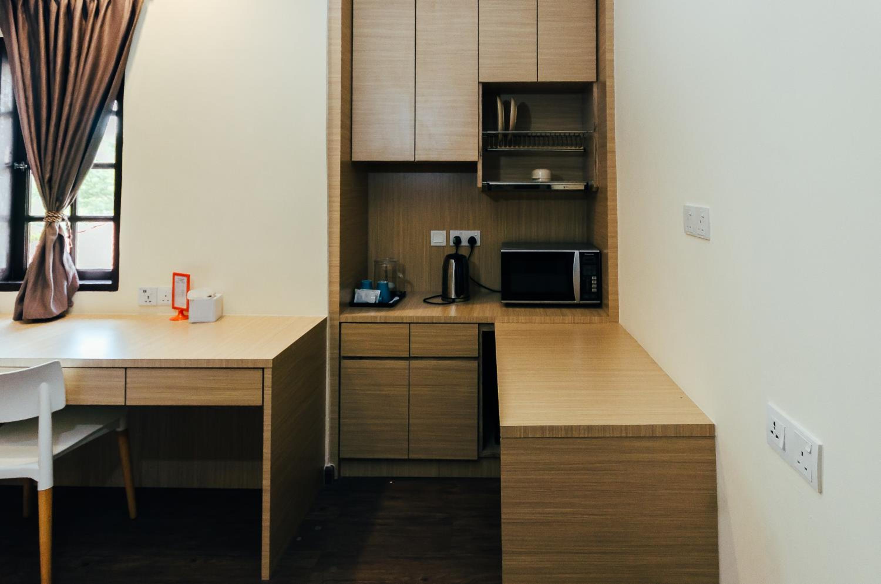 Executive Suite with Private Bathroom