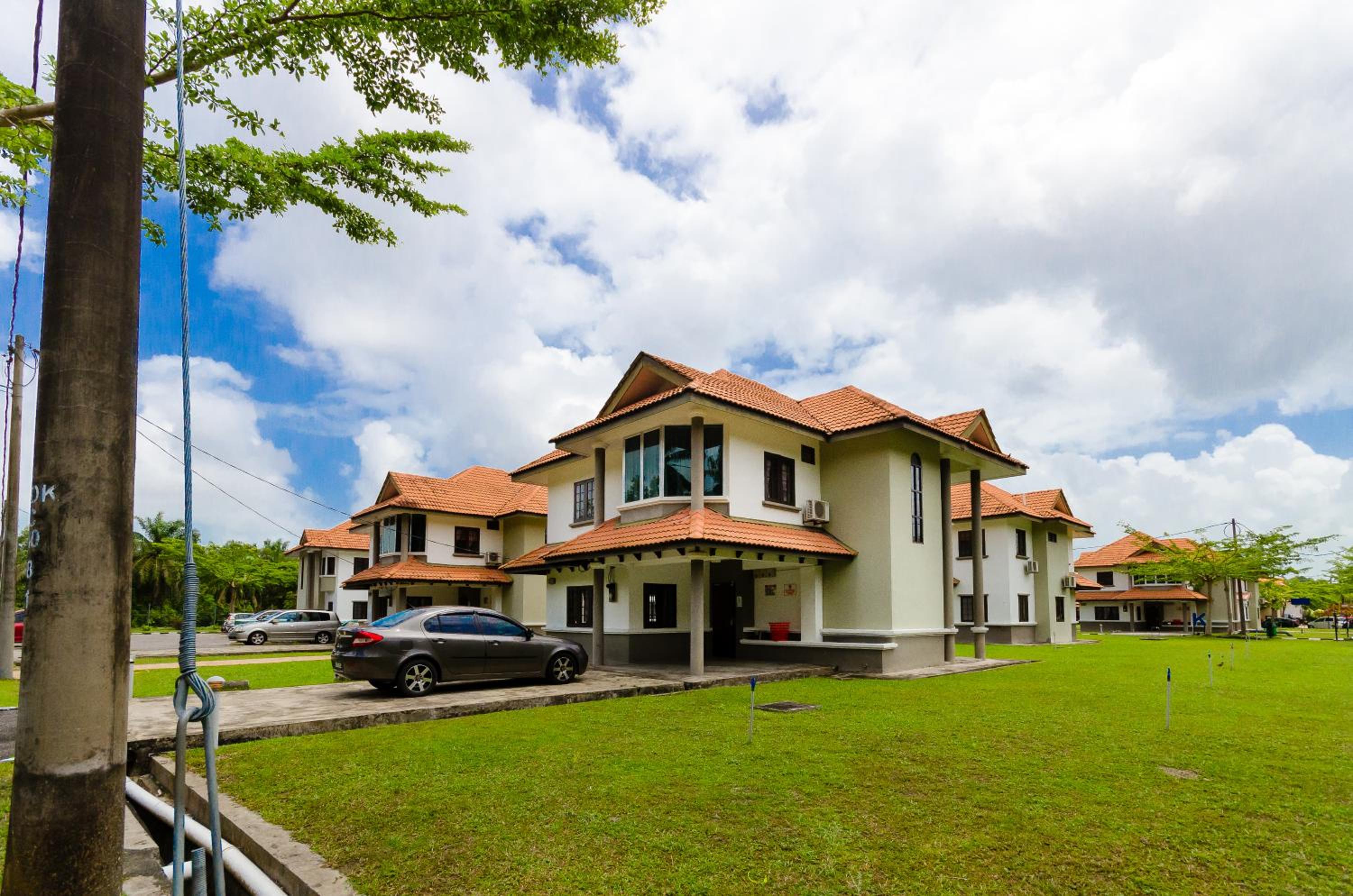 Six-Bedroom House