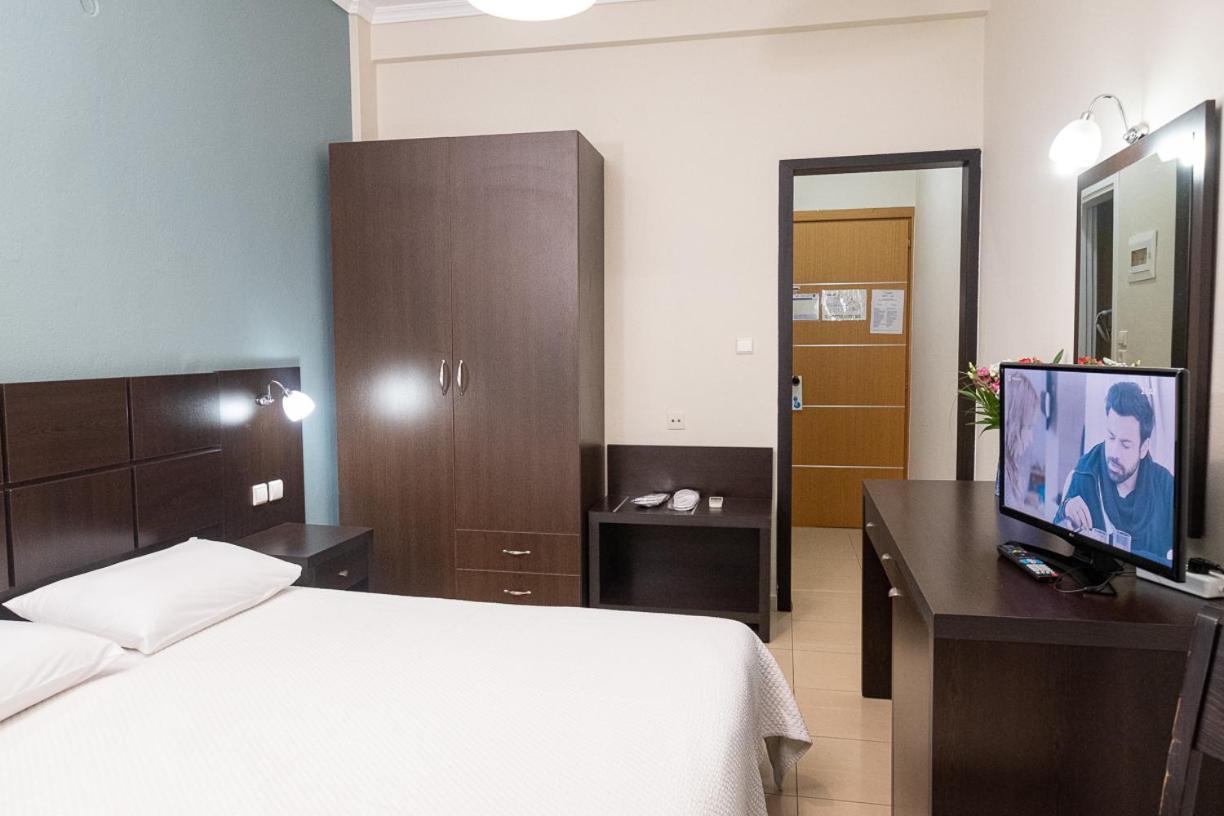 Double or Twin Room photo 1