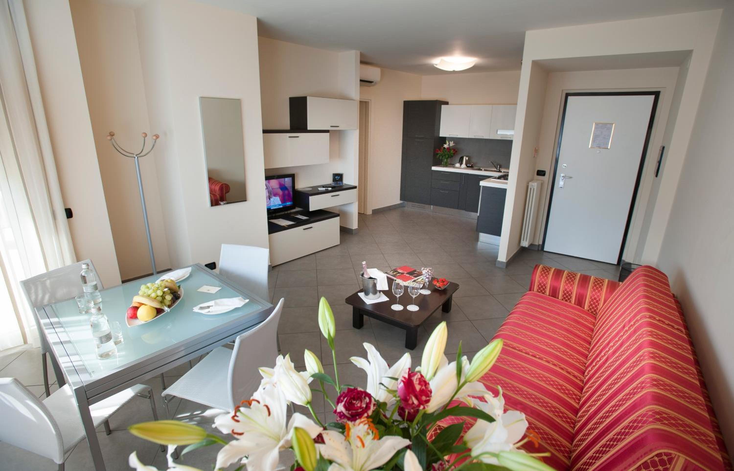 Three-Bedroom Apartment (5 Adults)