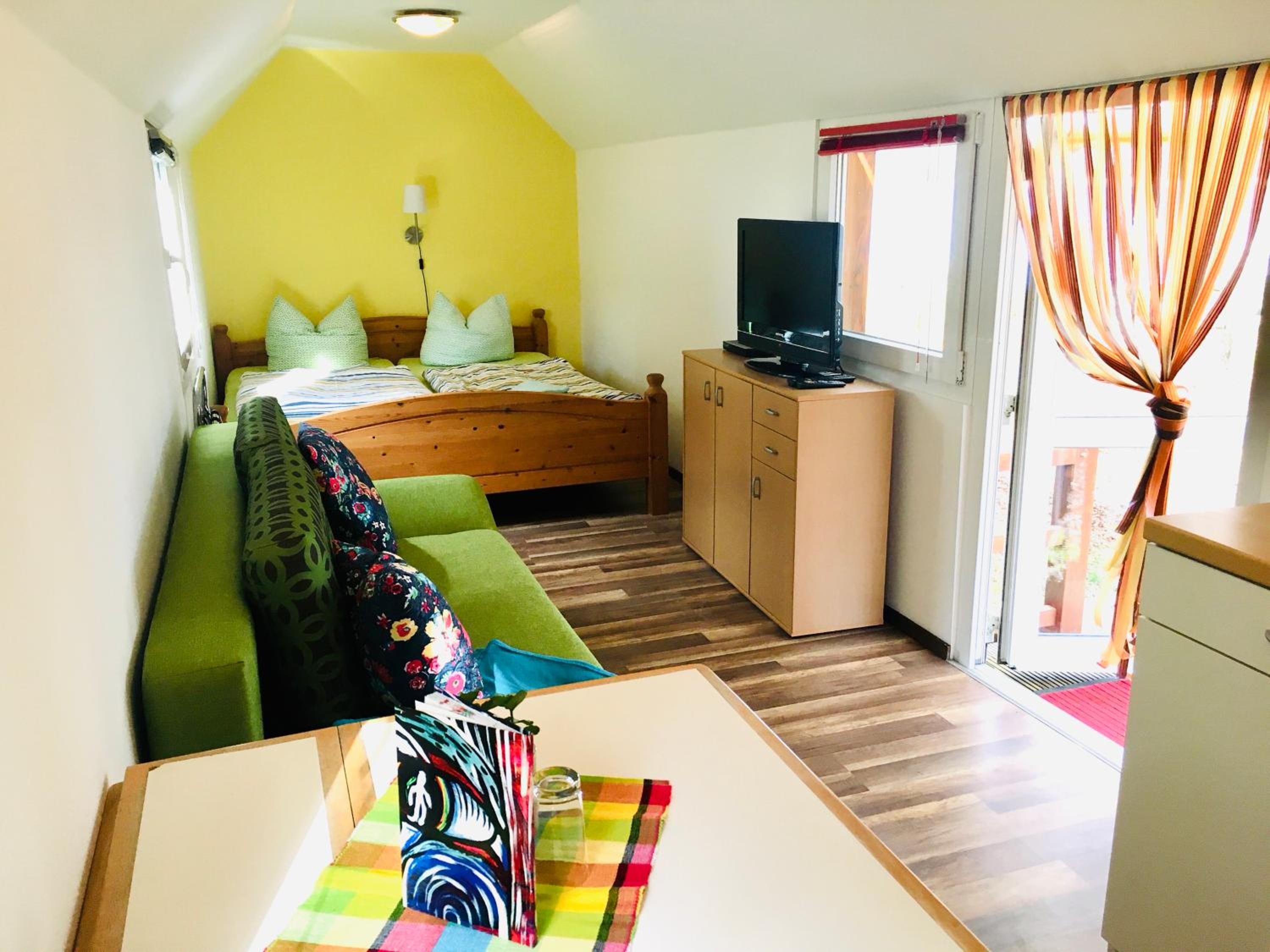 Mobile Home photo 1