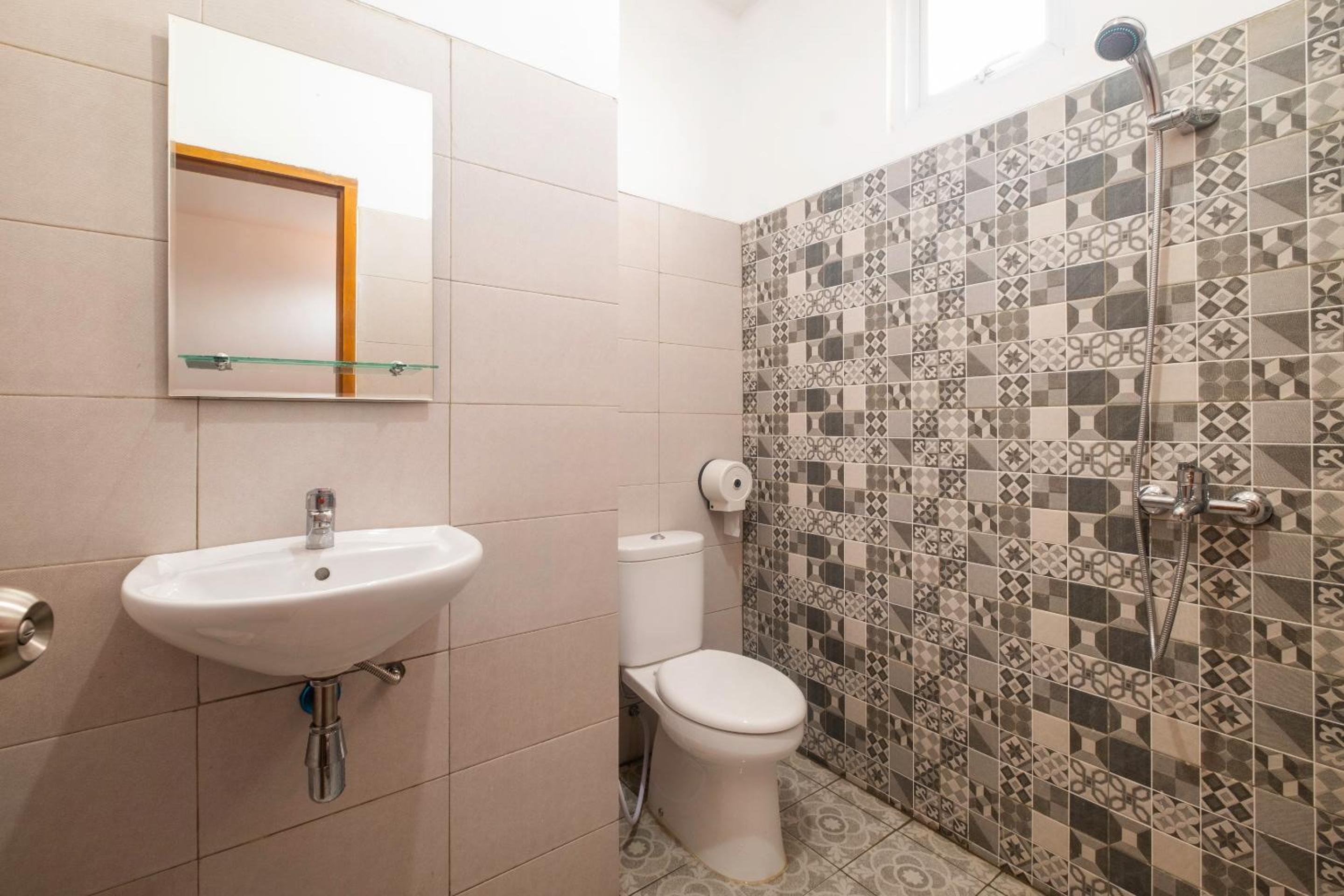 Double Room - Photo 3