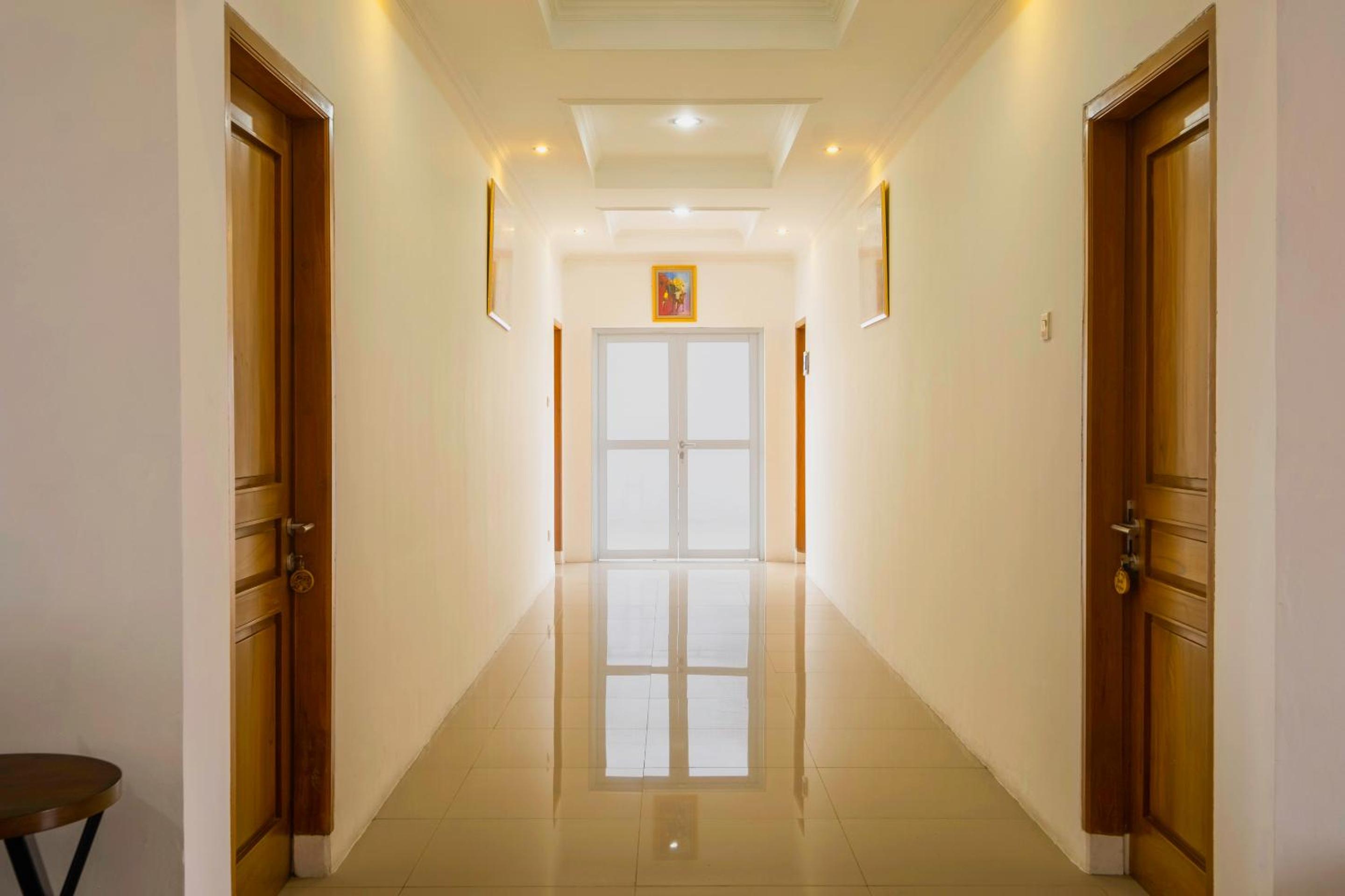 Double Room - Photo 2