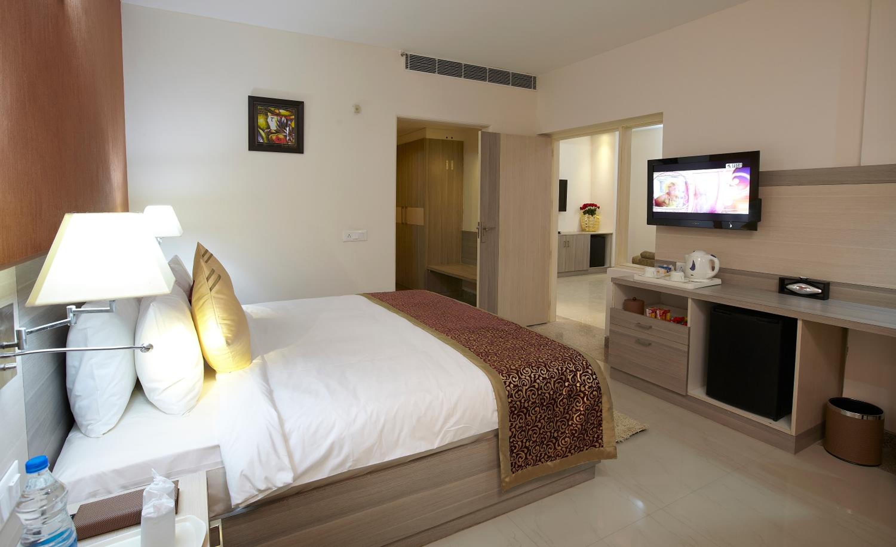 Premium King Room (Non Smoking)