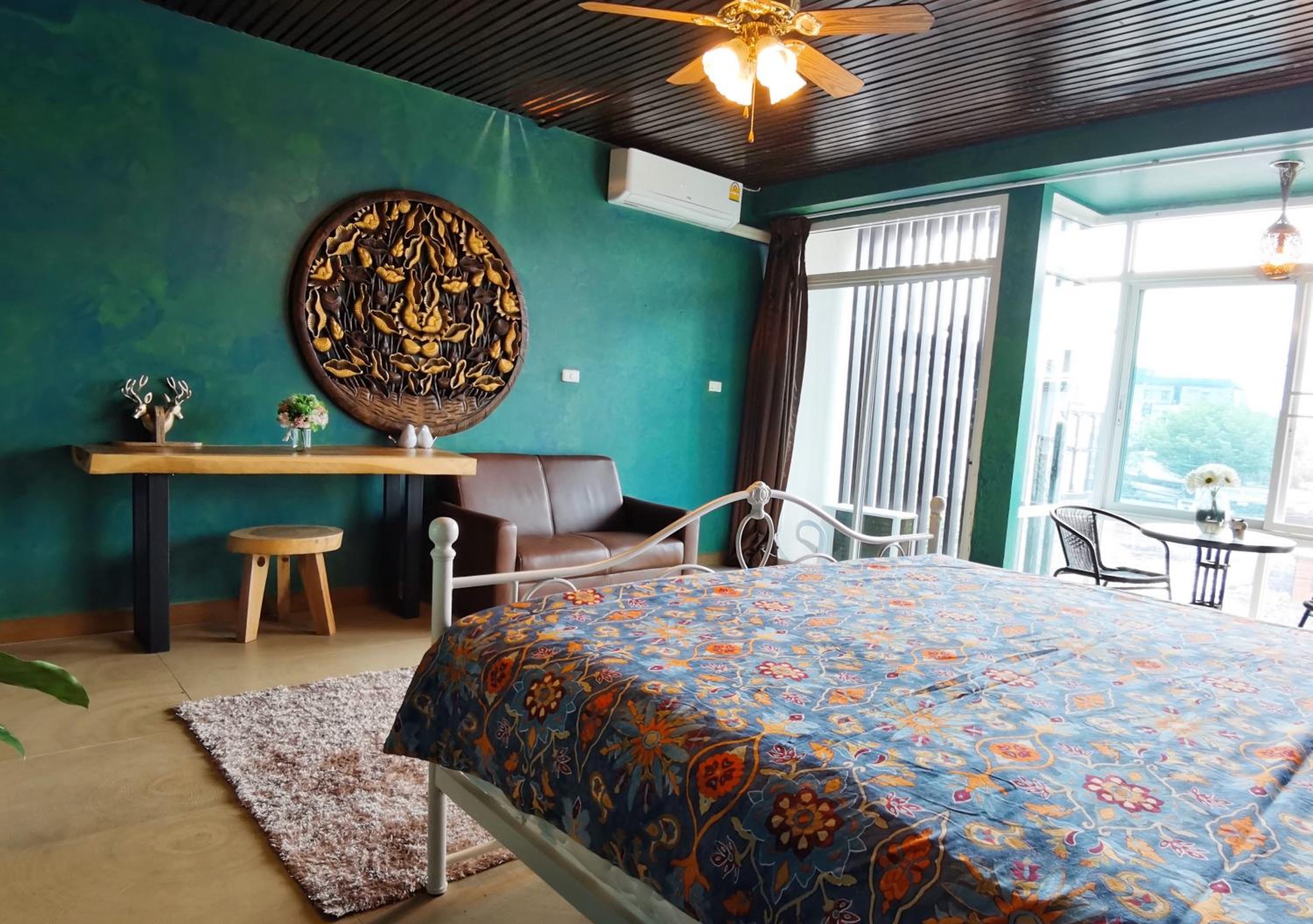 King Room with Garden View - Photo 15
