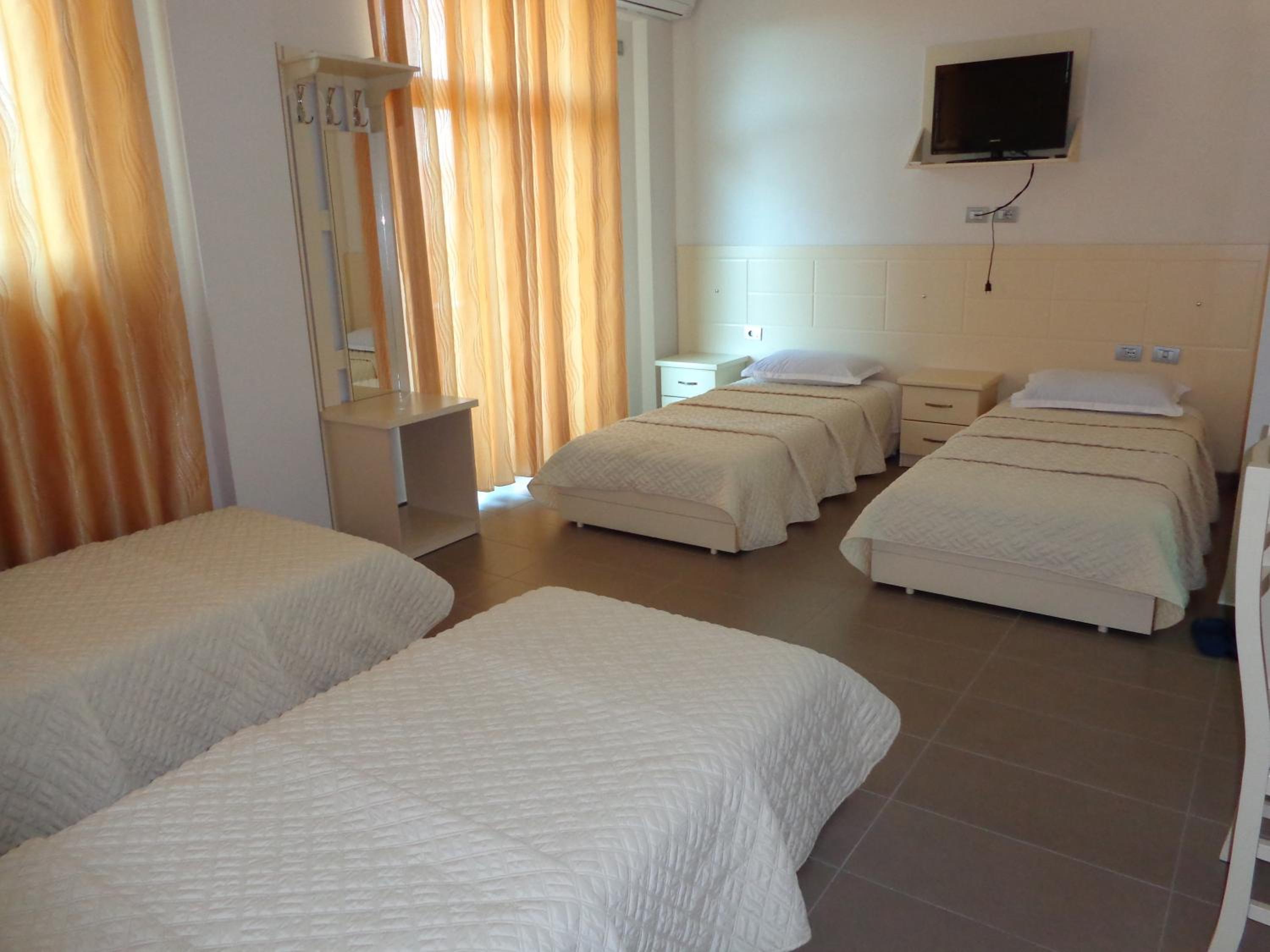 Quadruple Room photo 3
