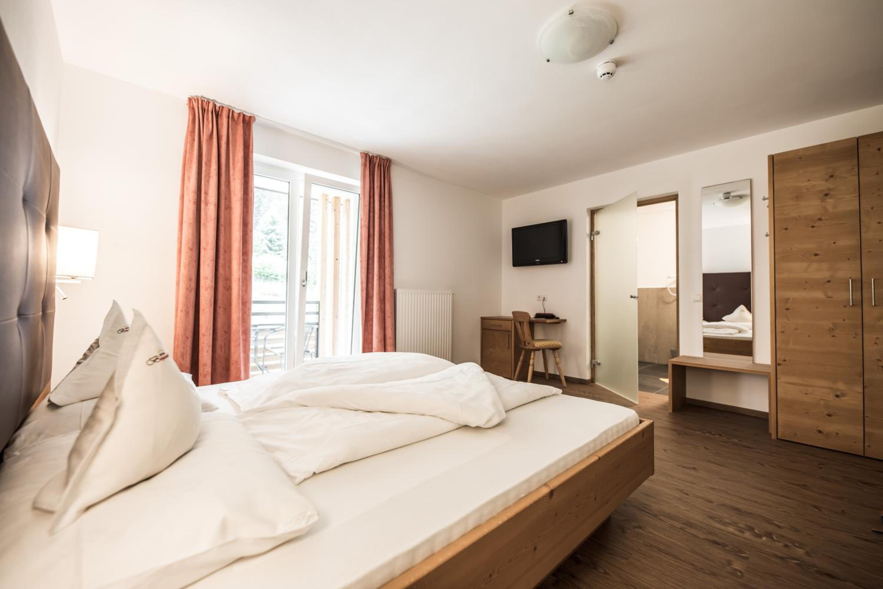 Superior Double Room photo 3