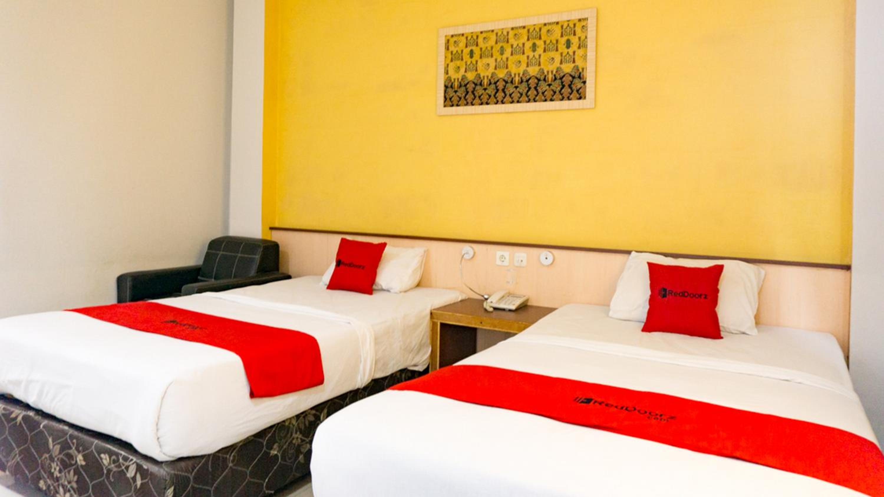Deluxe Twin Room - Photo 1