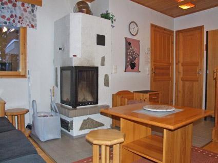 Two-Bedroom Apartment - Photo 13