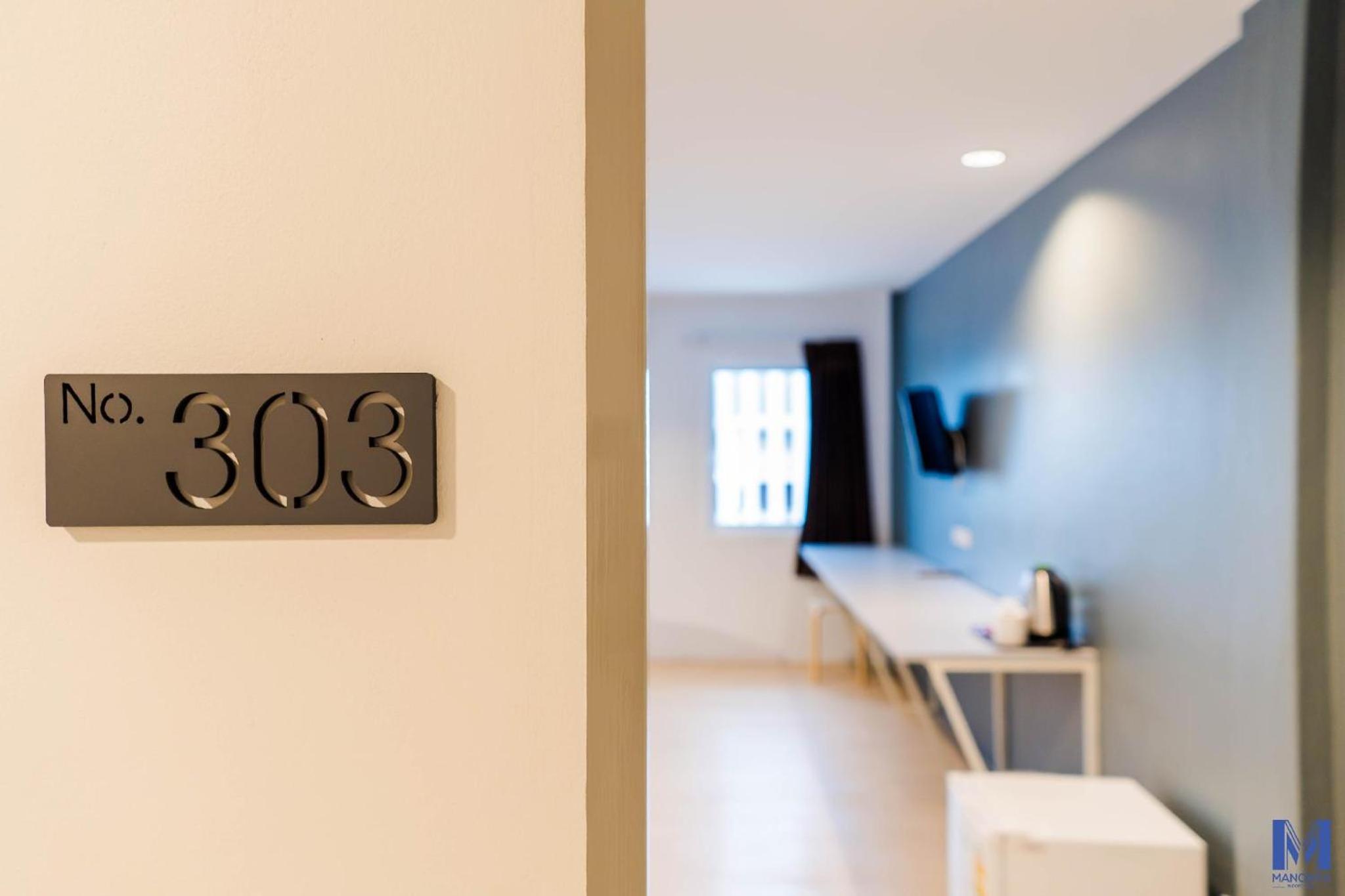 Standard Twin Room - Photo 6