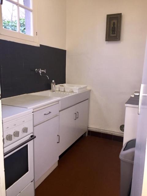 Two-Bedroom House - Photo 9