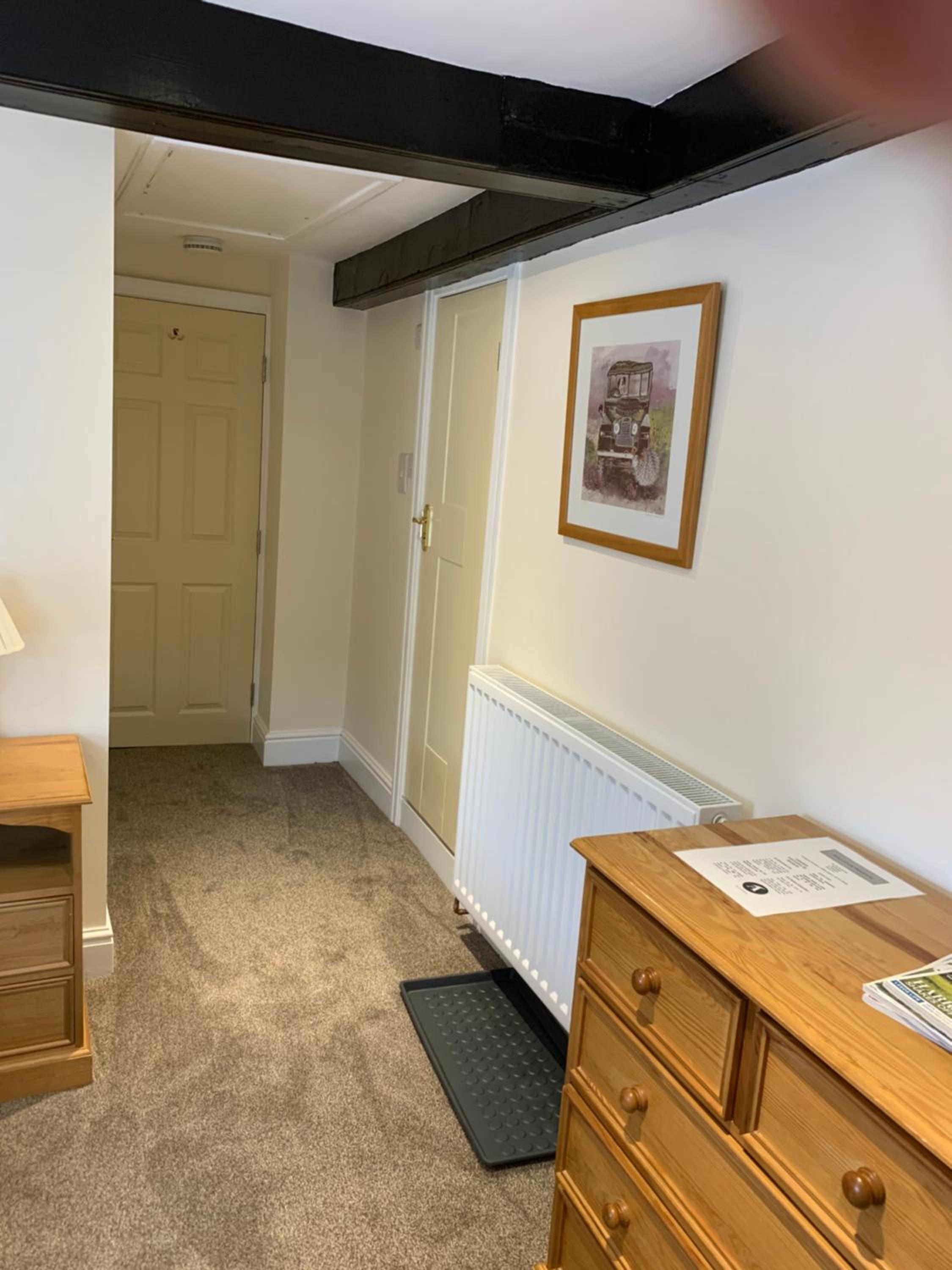 Double Room with Private Bathroom - Photo 4