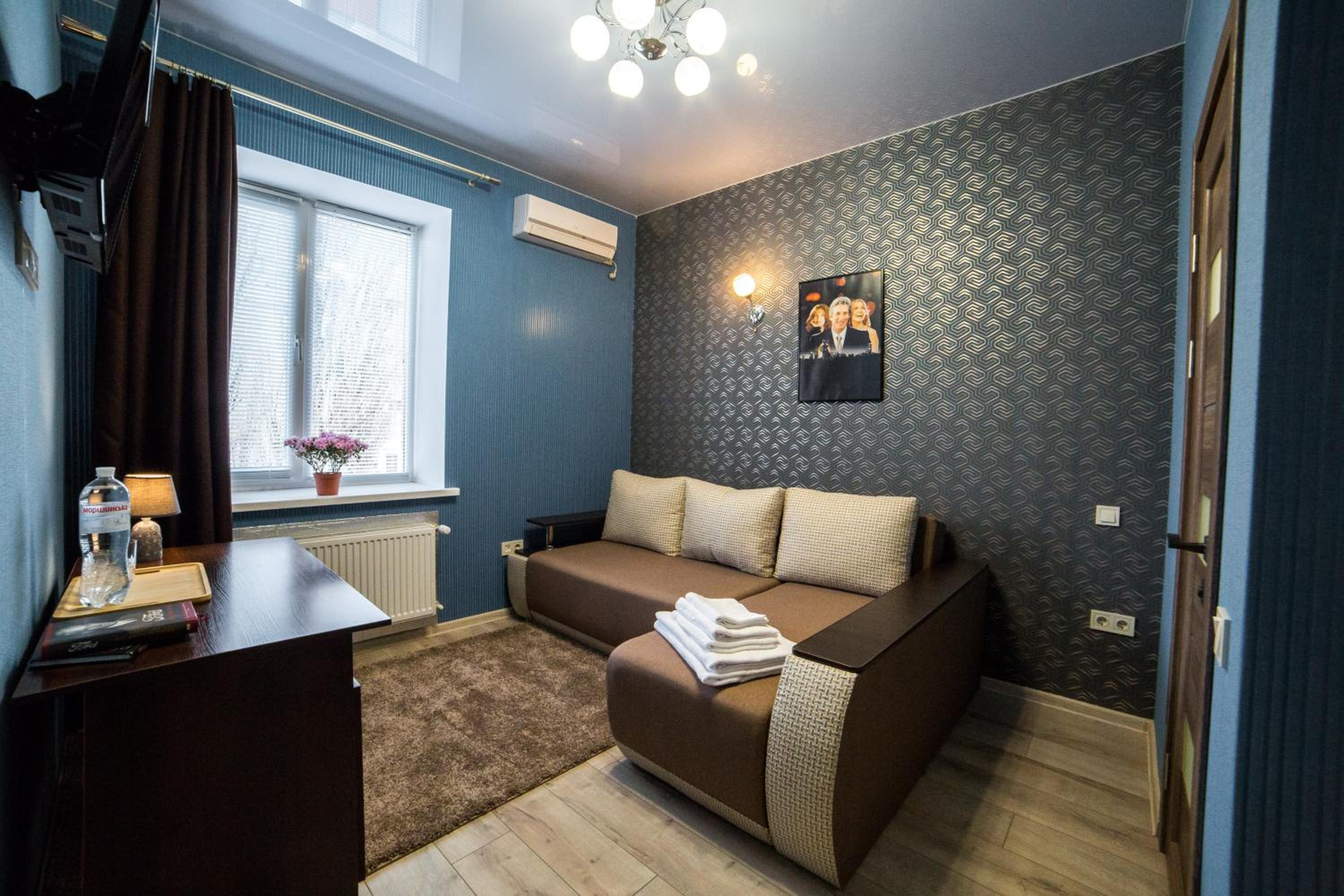Double Room with Private Bathroom photo 1