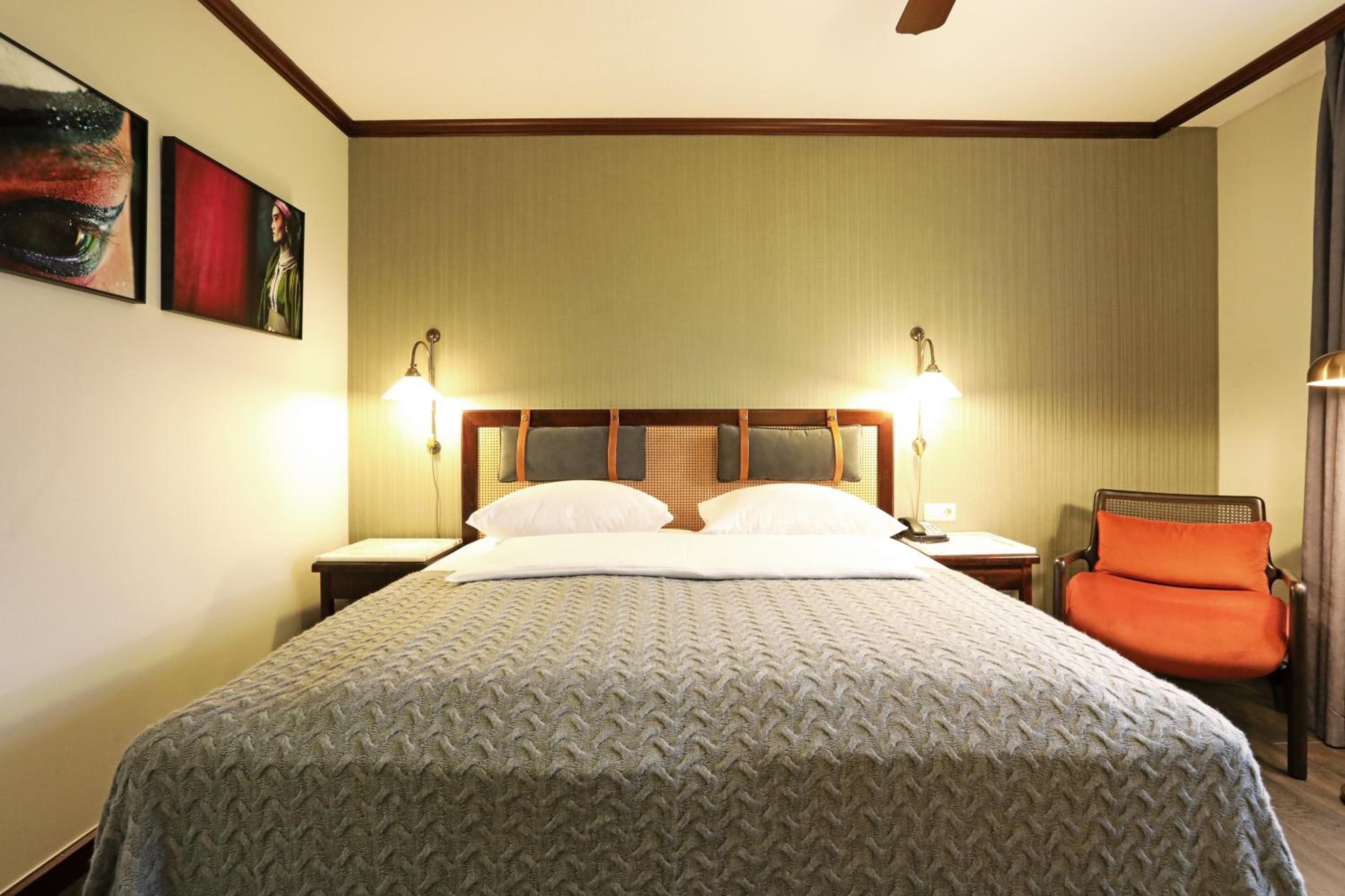 Superior Double Room - Photo 8