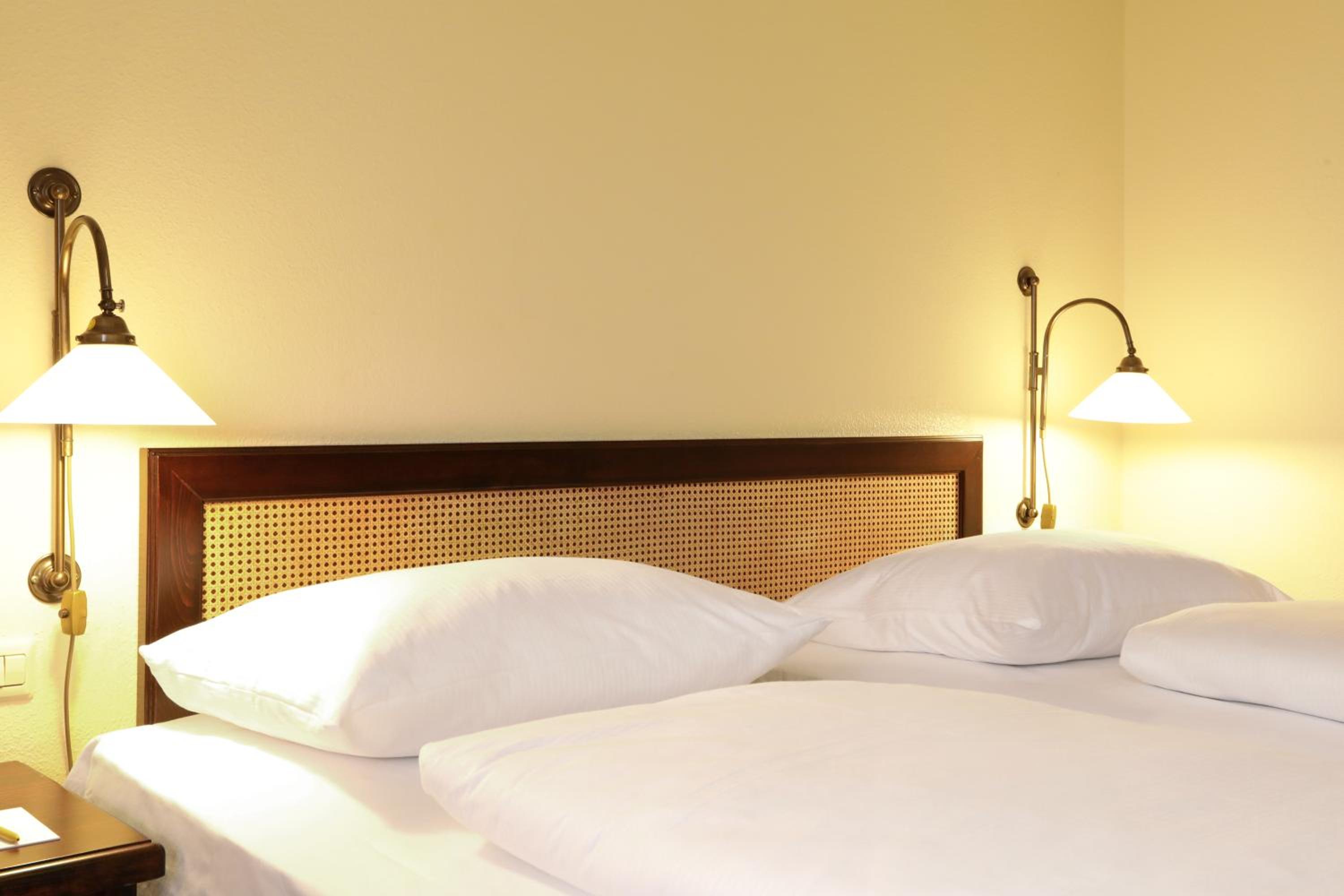 Classic Double Room - Photo 10