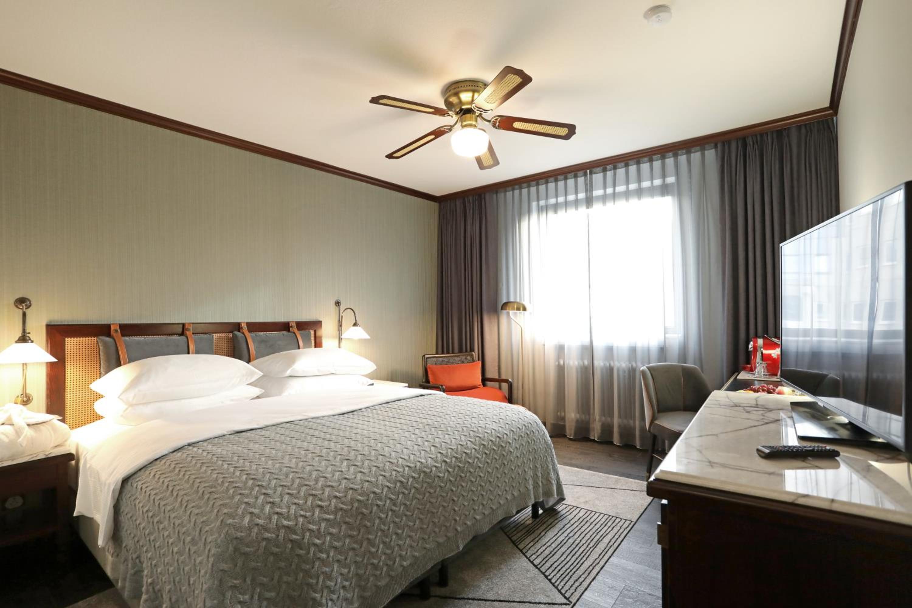 Executive Double Room - Photo 14