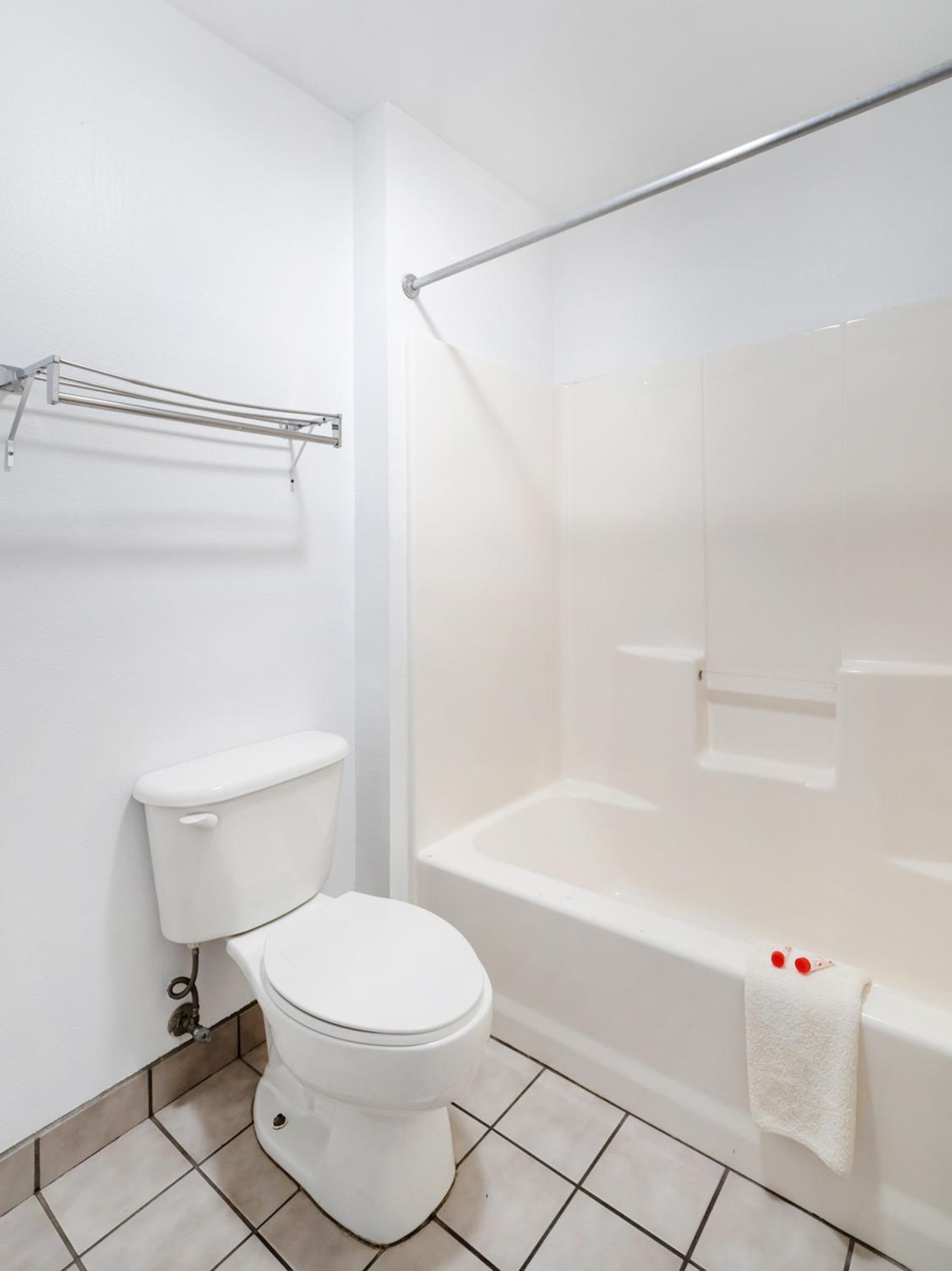 King Room - Photo 16
