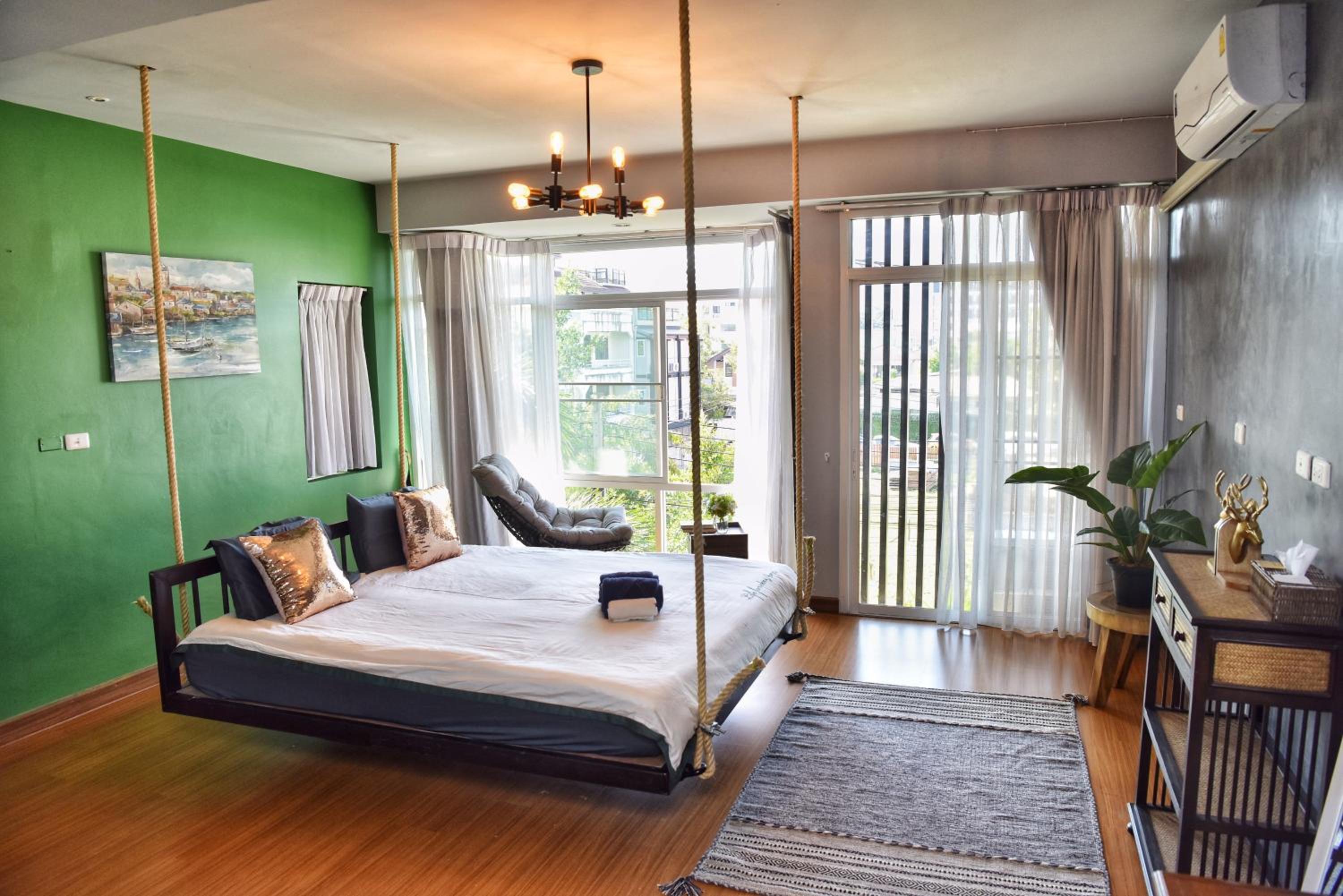King Room with Garden View