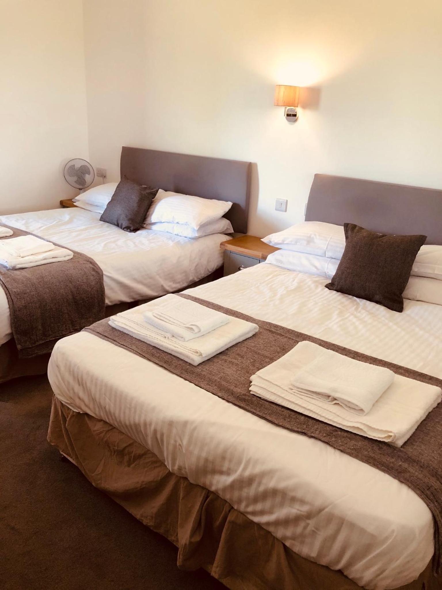 Double or Twin Room - Photo 1