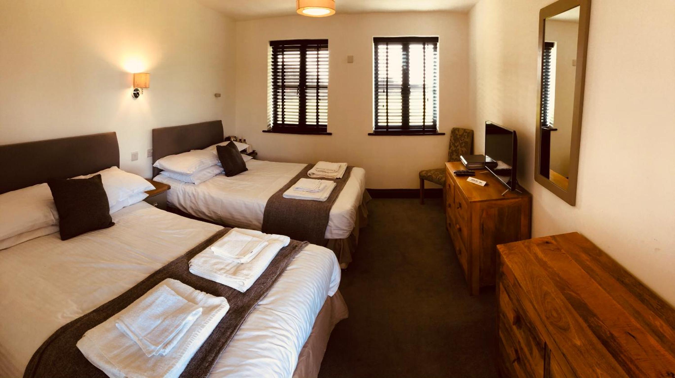 Superior Double or Twin Room - Photo 1