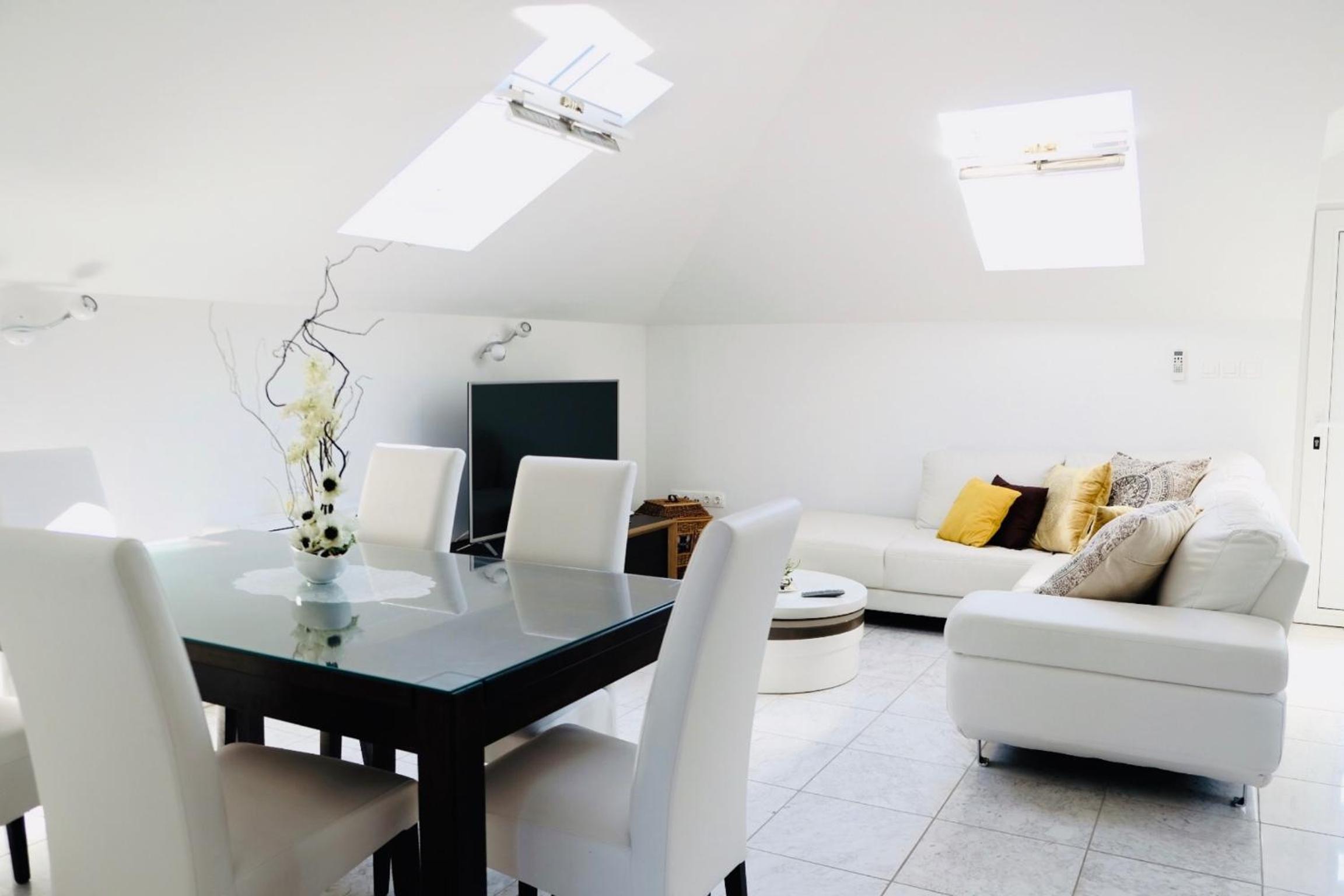 Two-Bedroom Apartment with Terrace photo 3