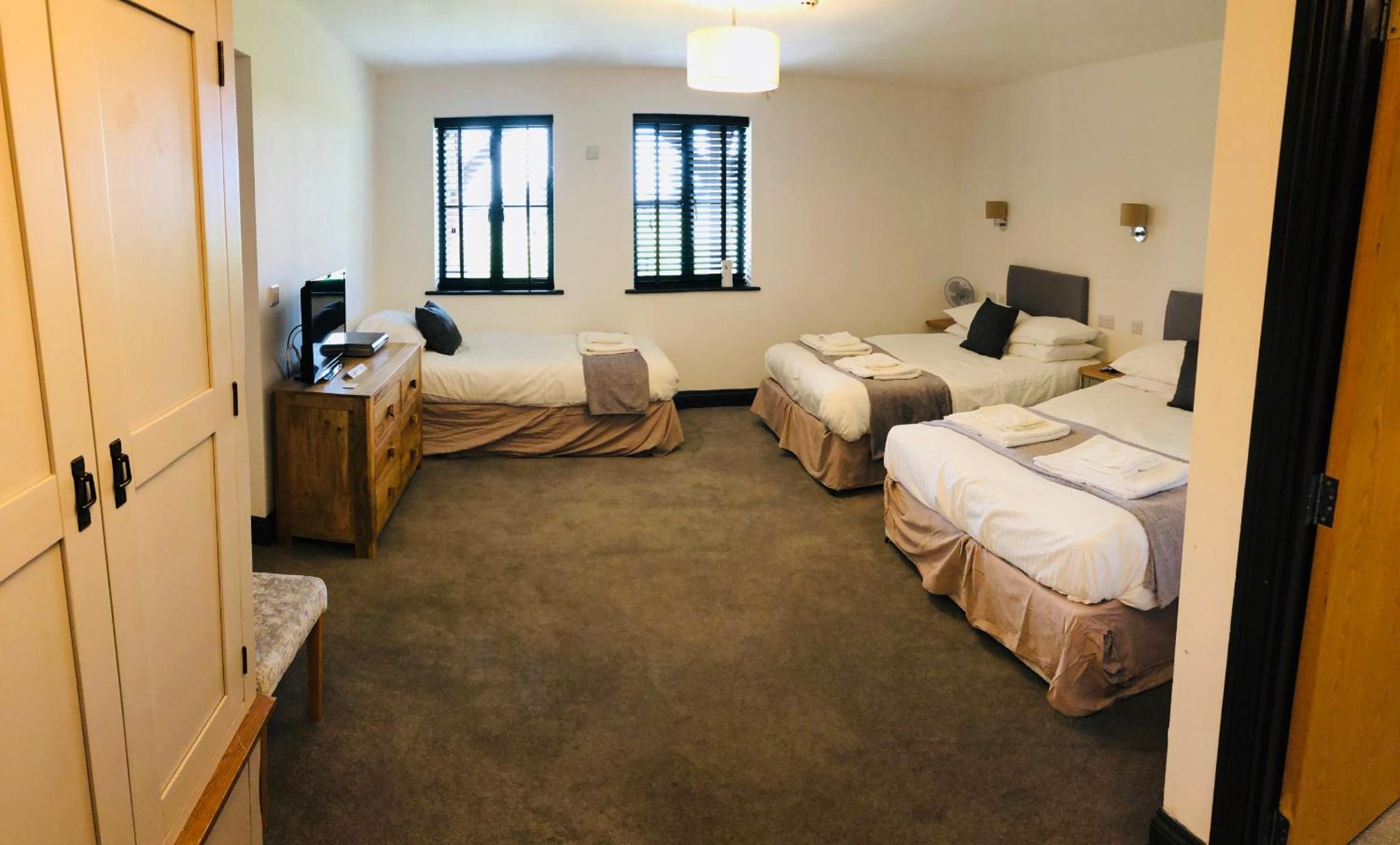 Triple Room - Photo 1