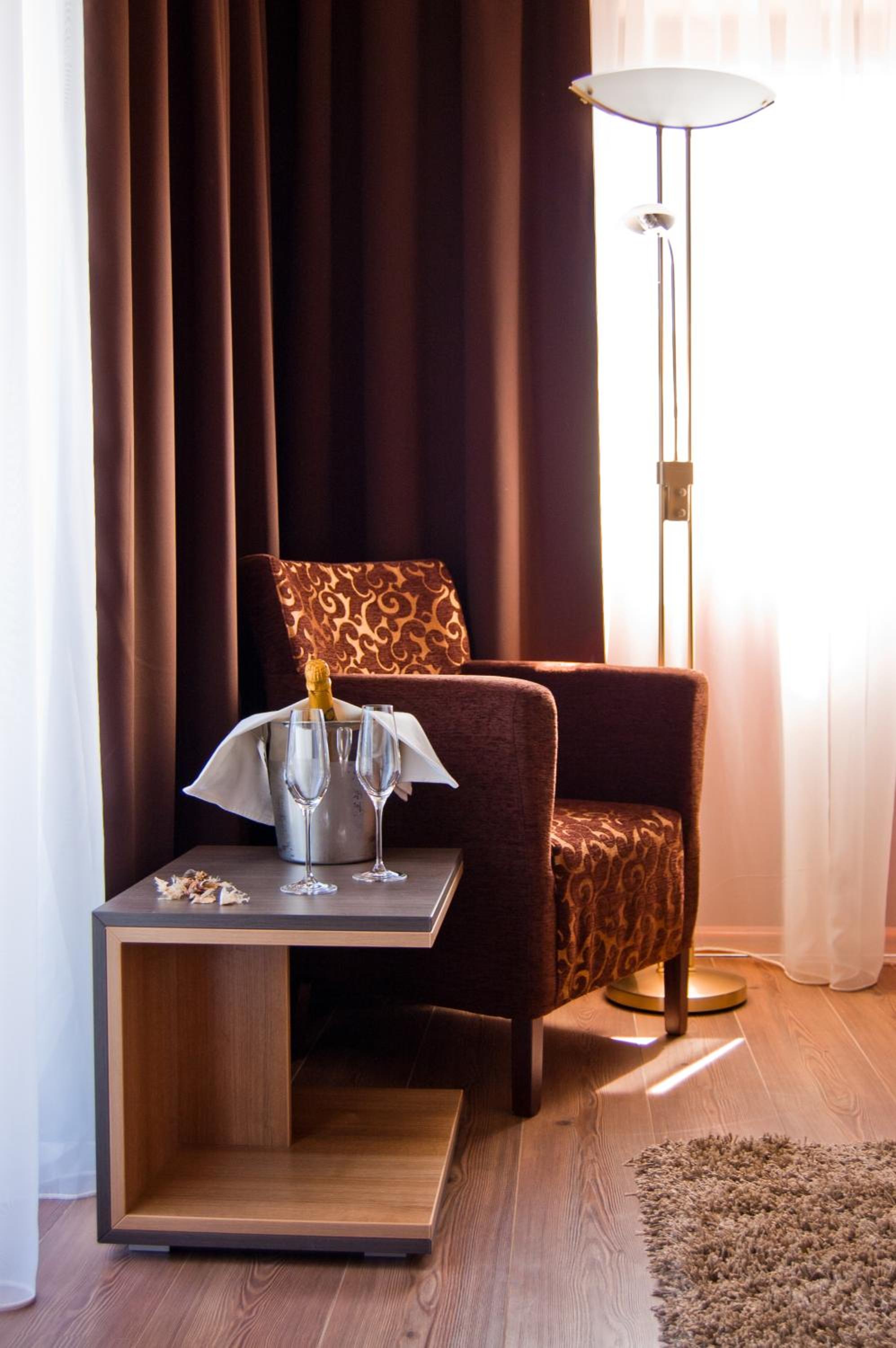 Double or Twin Room photo 3