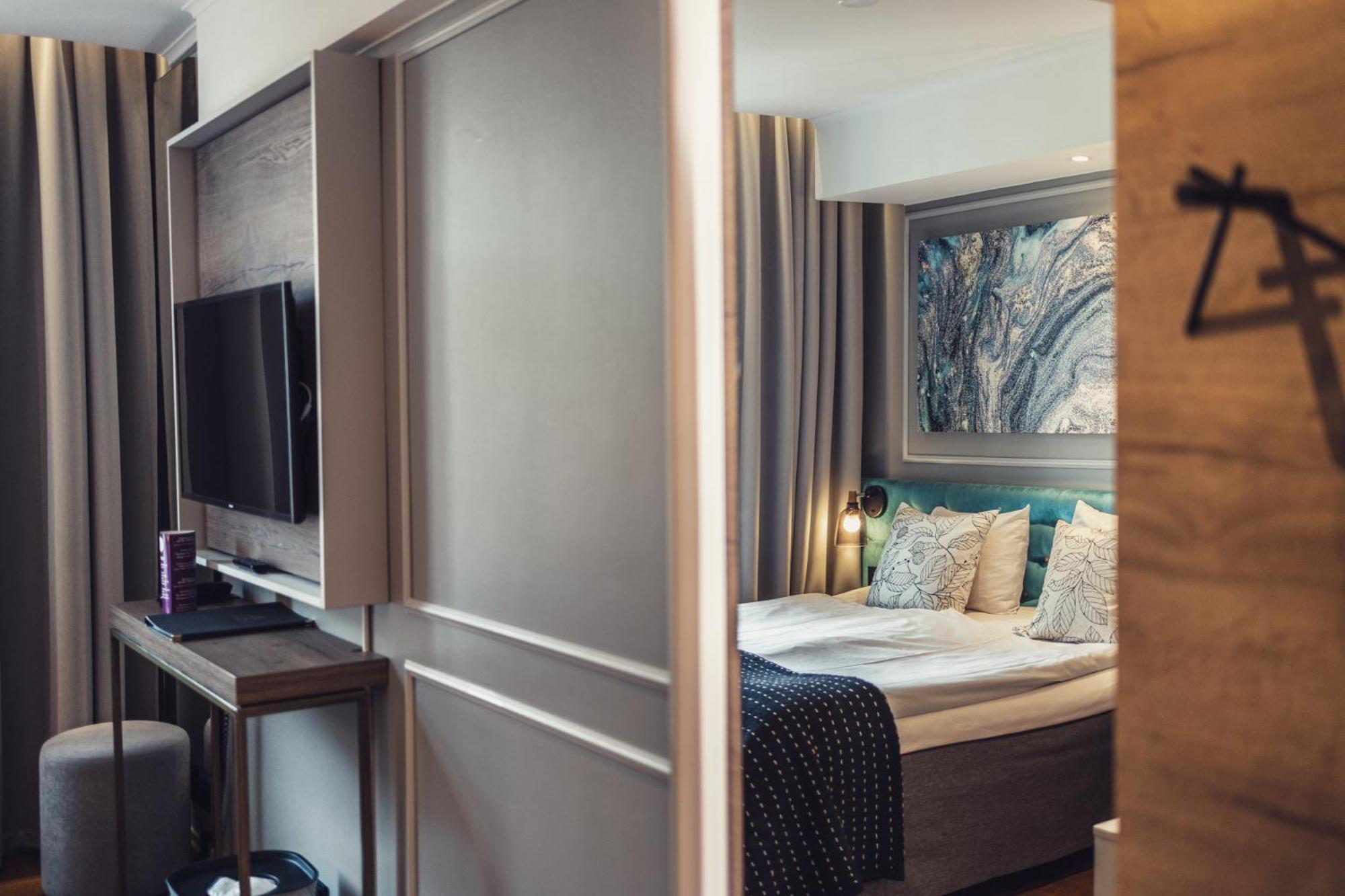 Standard Double Room - Photo 5