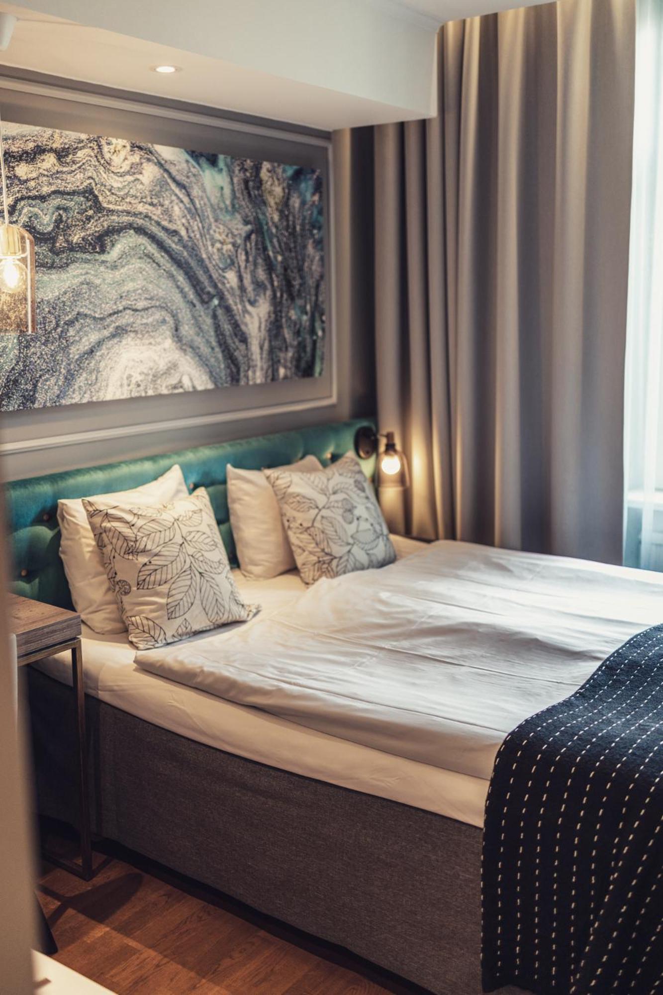 Standard Double Room - Photo 22