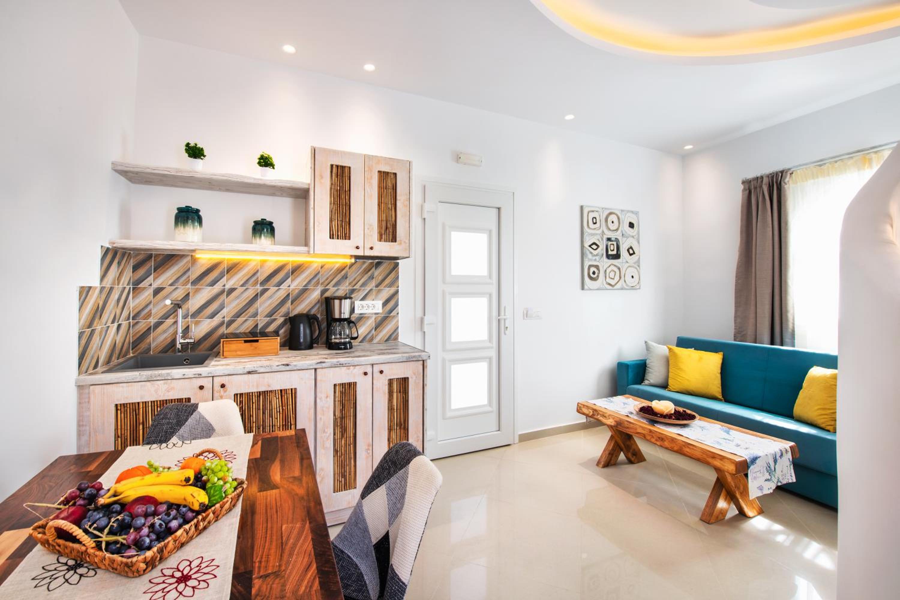 Junior Suite with Outdoor Hot Tub photo 3