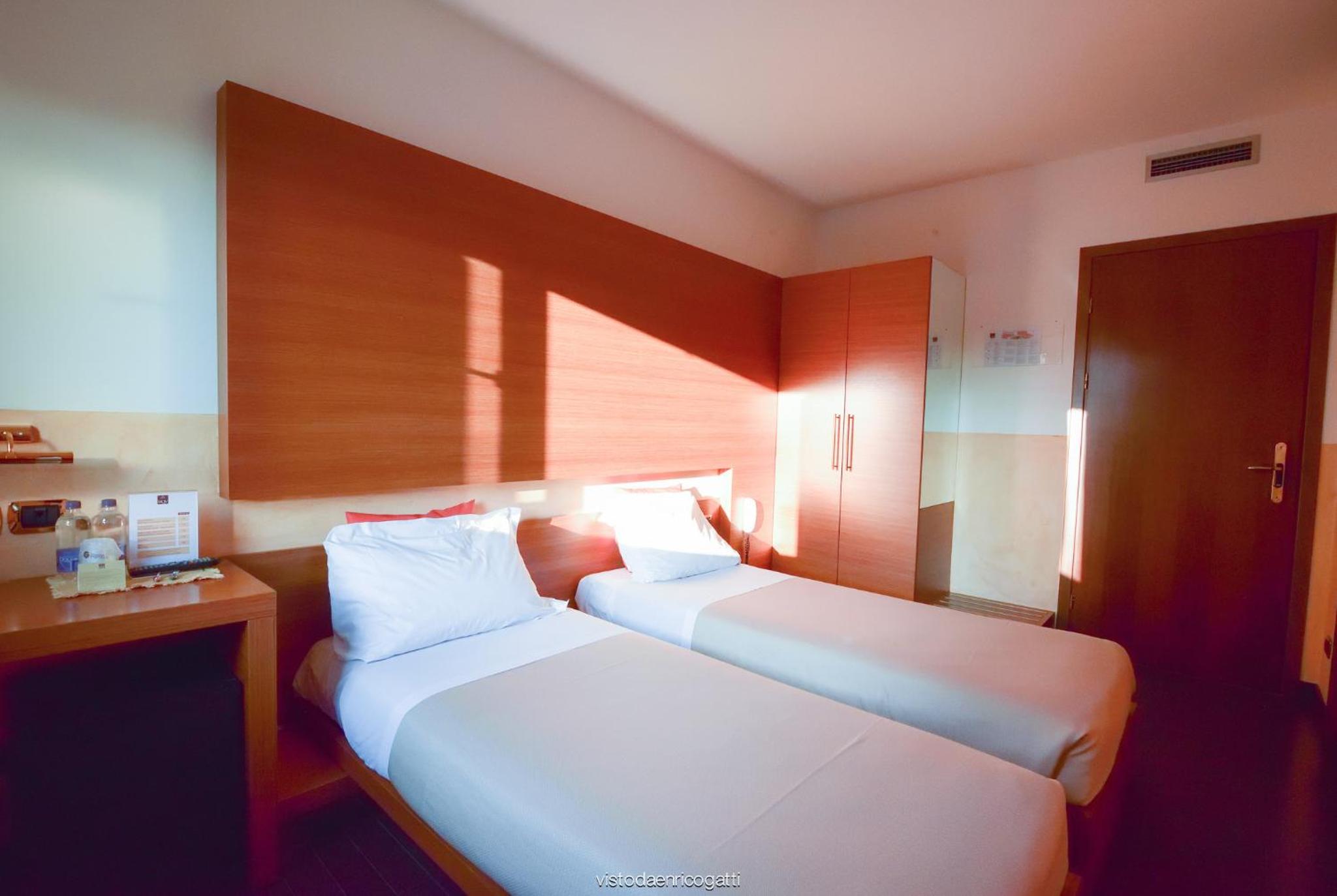 Triple Room - Photo 1