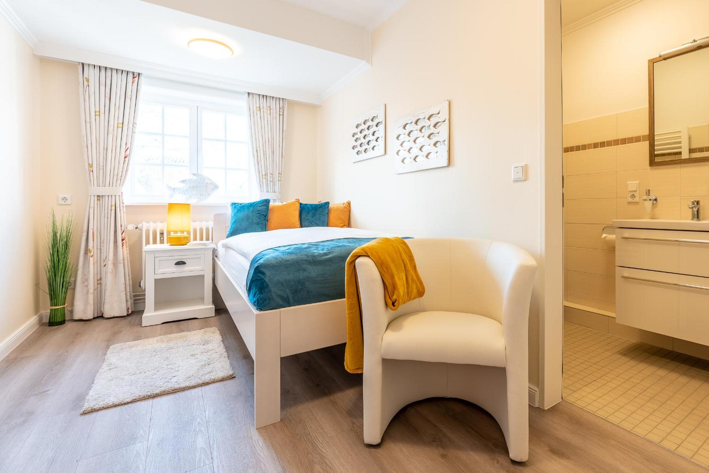 Large Single Room