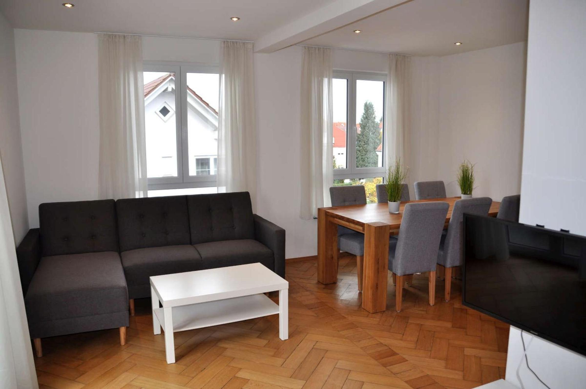 Two-Bedroom Apartment with Balcony photo 1