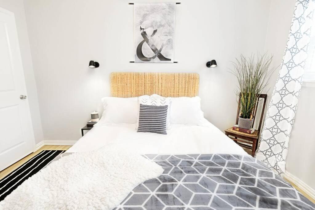 One-Bedroom Apartment - Photo 4