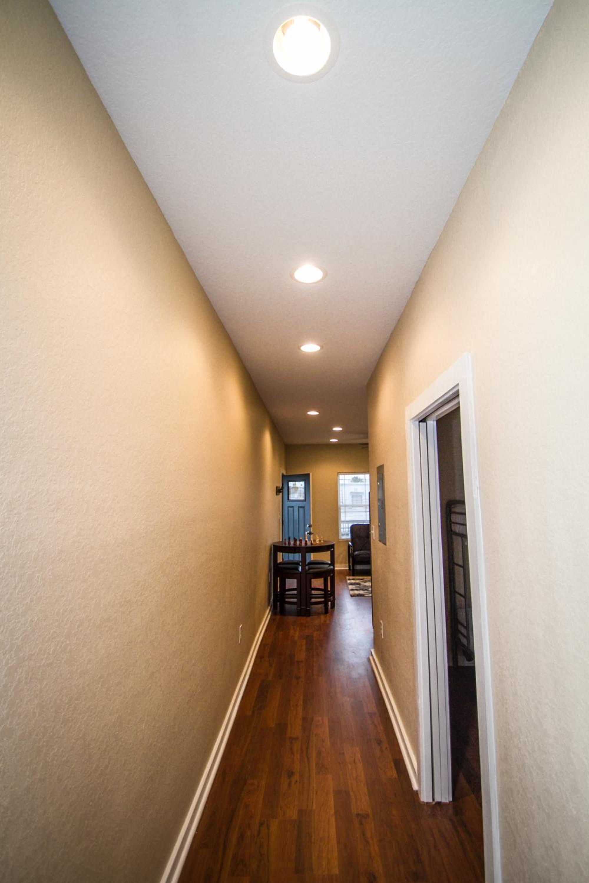 Two-Bedroom Apartment - Photo 15