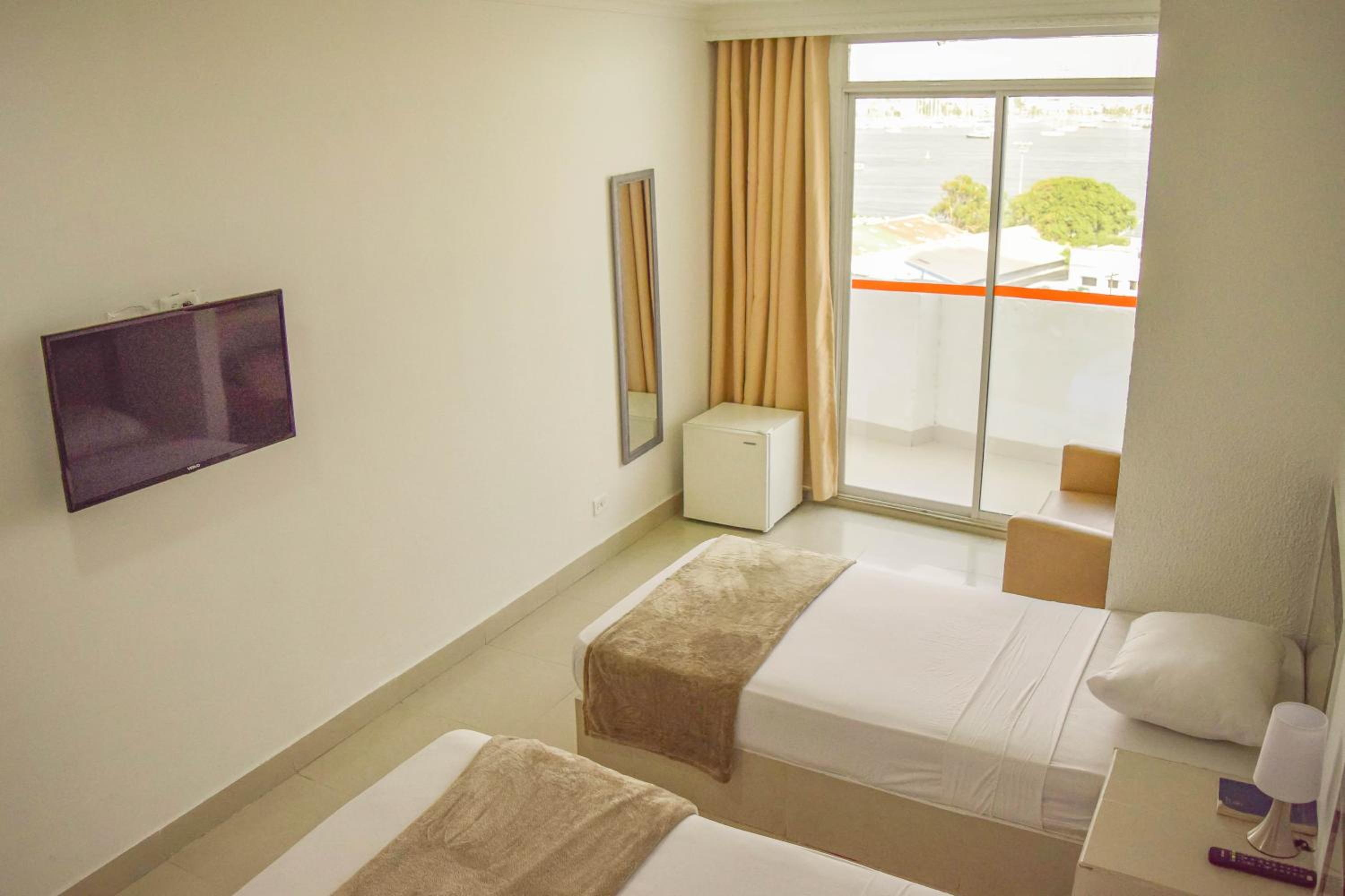 Standard Triple Room - Photo 7