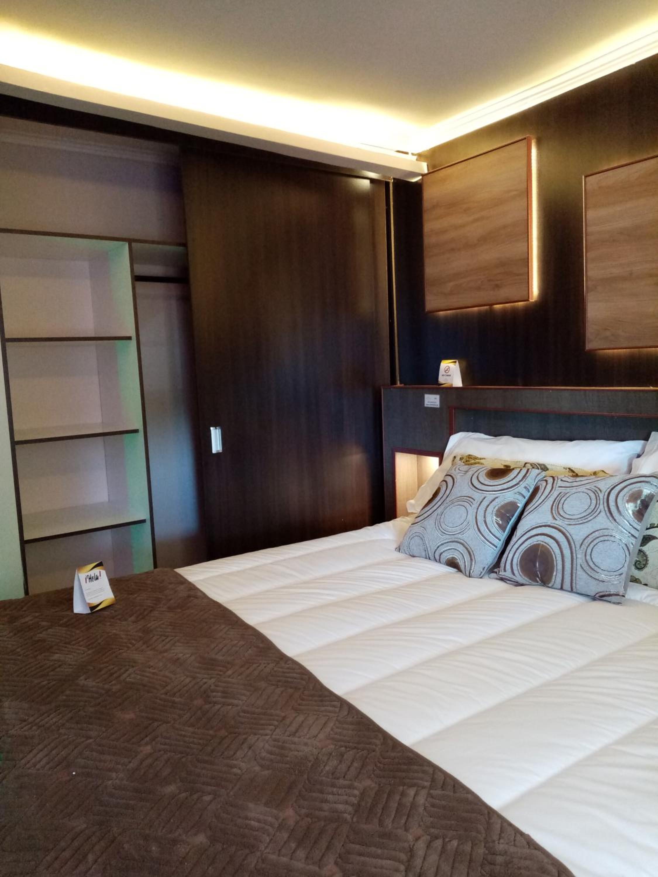 Executive Suite photo 2